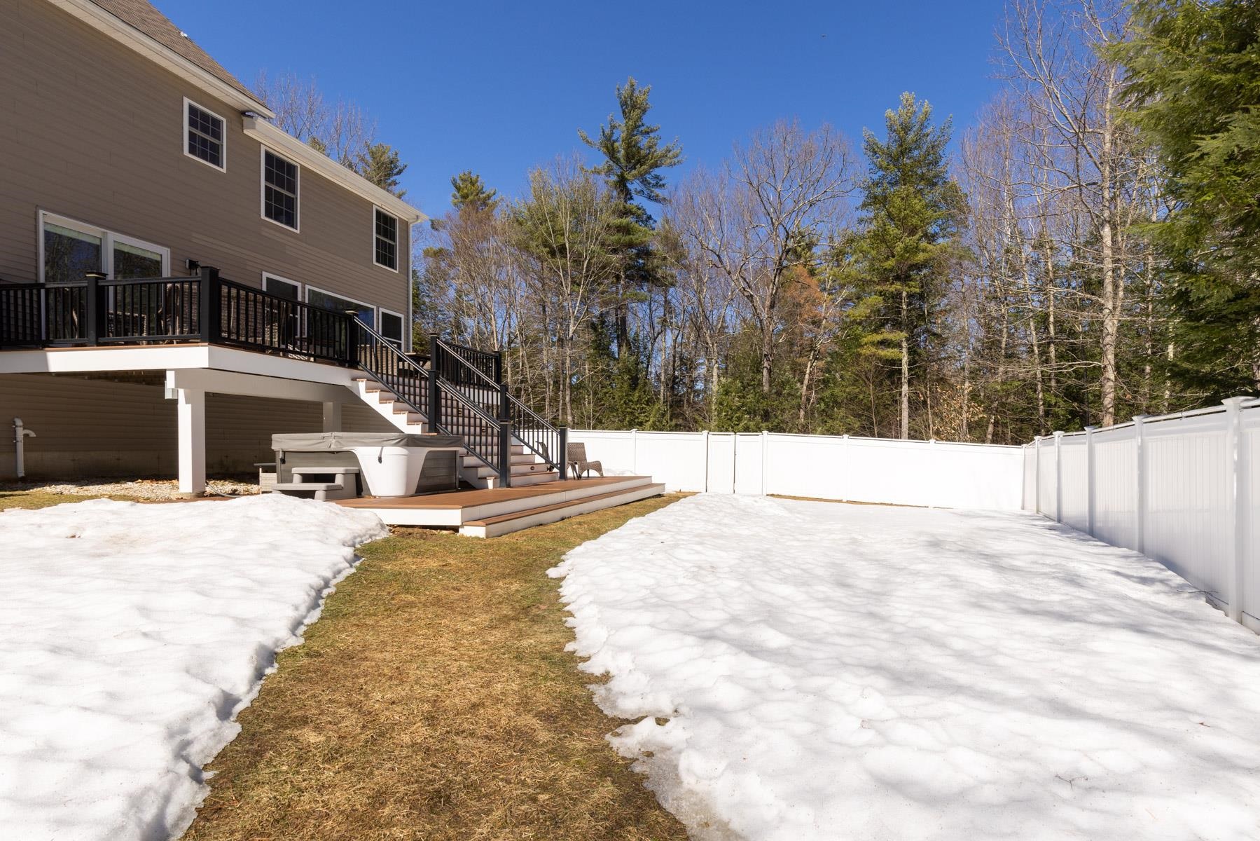 110 Tuck Dr, Fremont, NH 03044