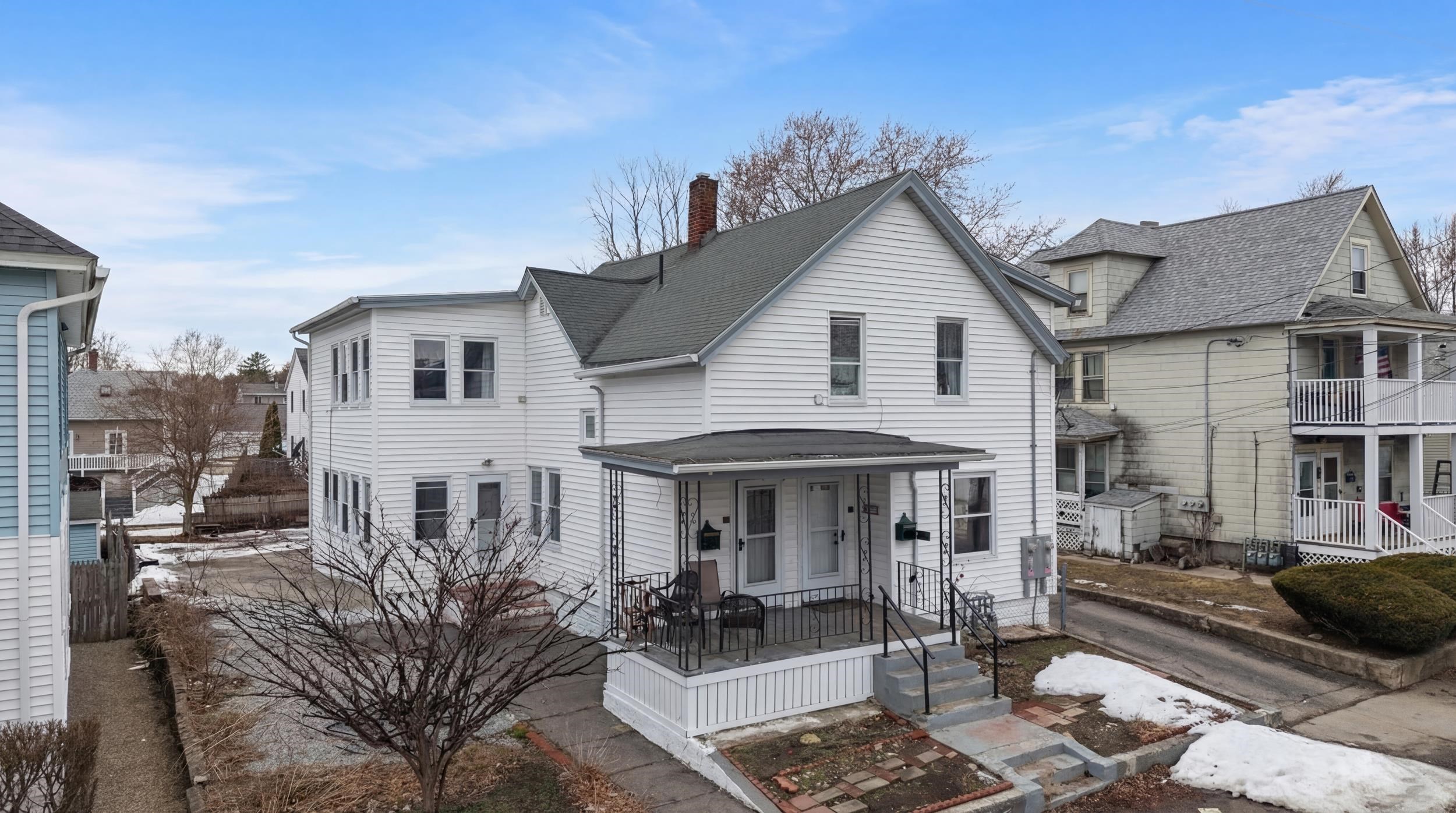 Photo of 17 1/2 Balcom Street Nashua NH 03060