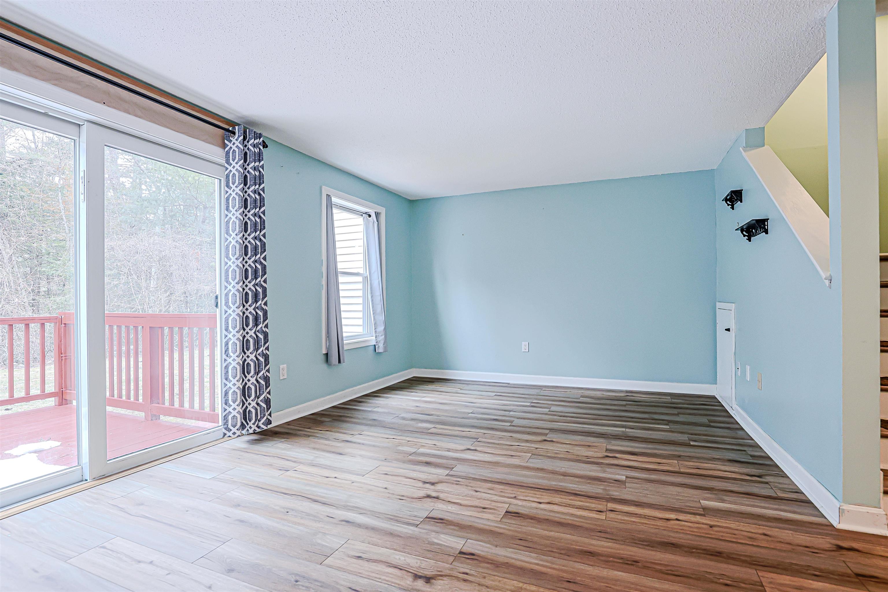 34 Great Falls Dr, Concord, NH 03303