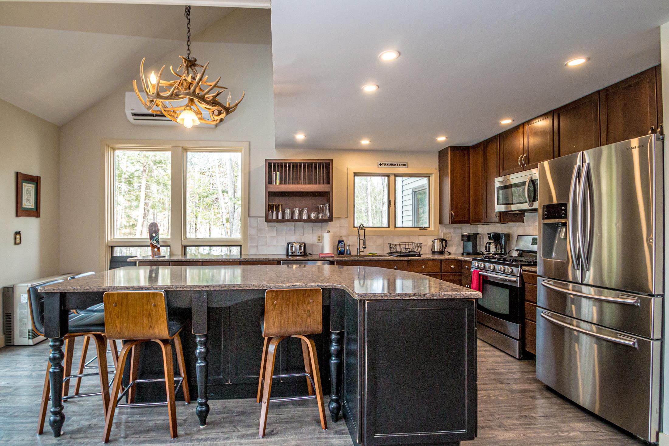 21A Ammonoosuc Dr, Bartlett, NH 03812