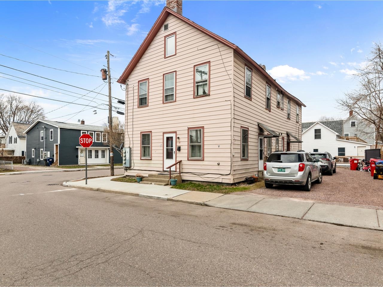 31 West Ln, Winooski, VT 05404