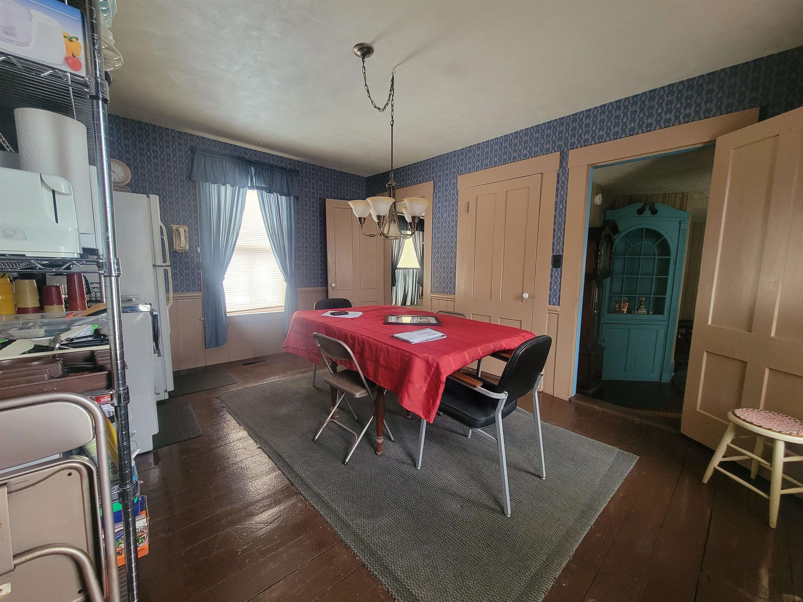 8 Lovejoy Rd, Loudon, NH 03307