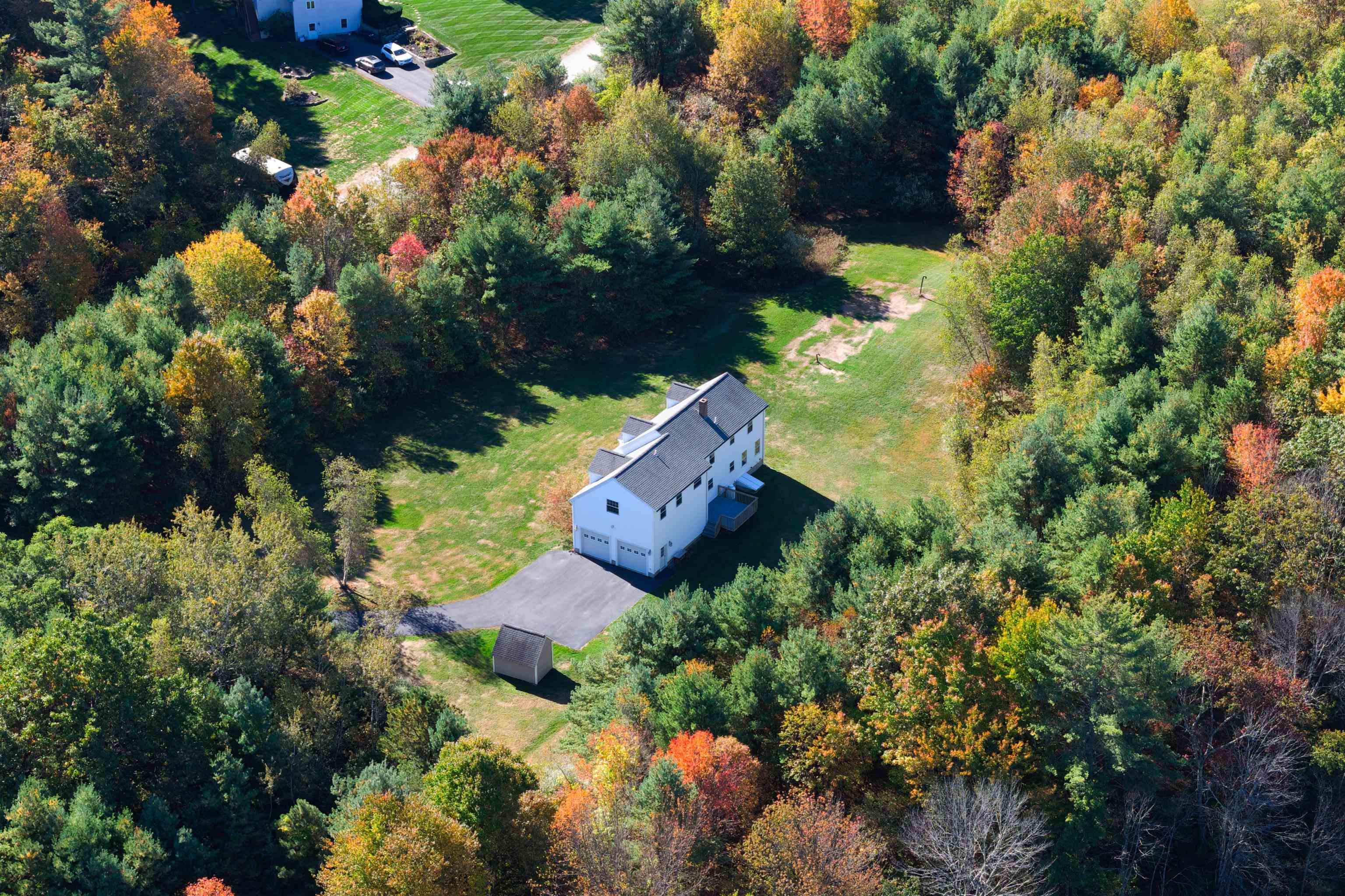 18 Shannon Way, Brentwood, NH 03833