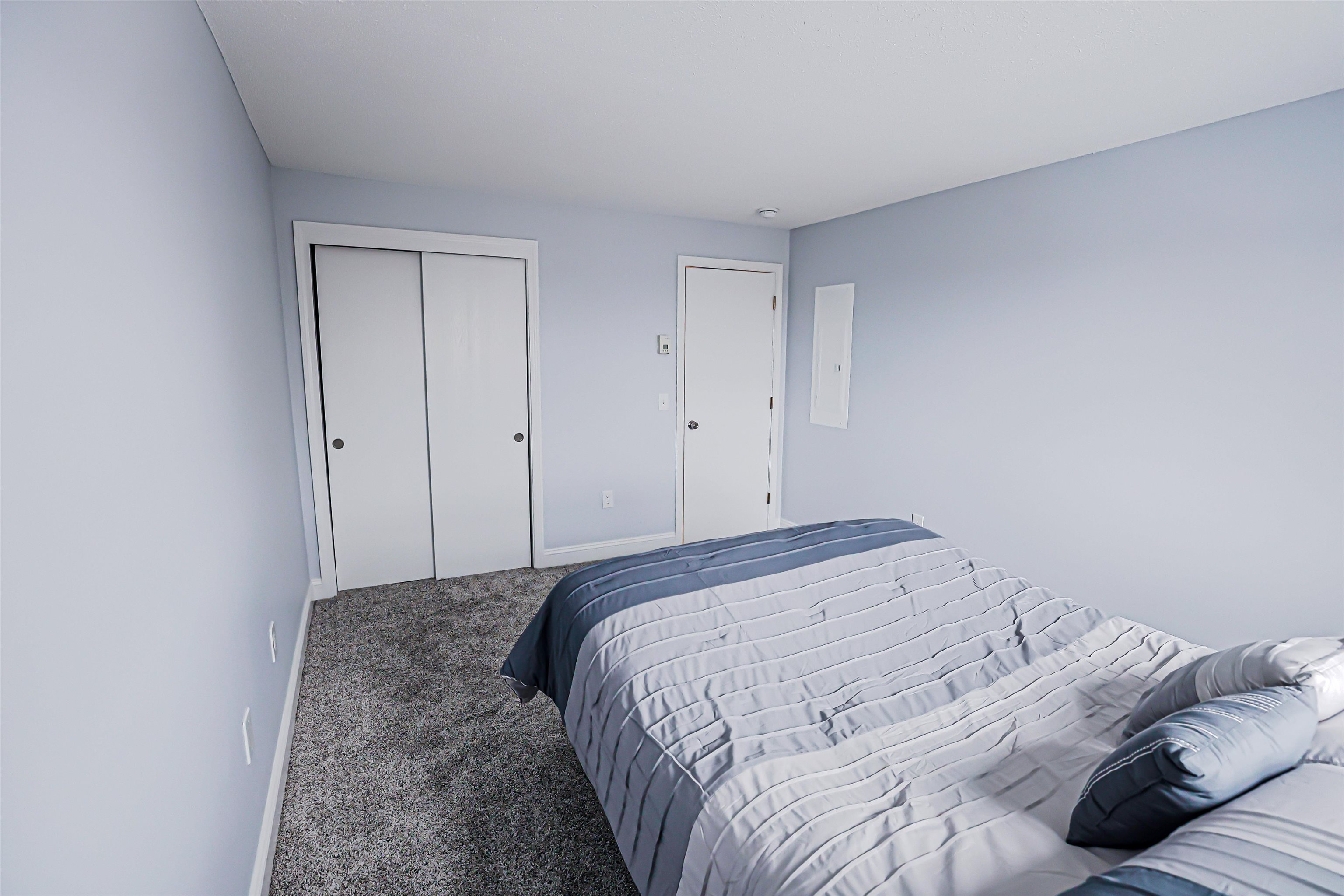 230 Eastern Ave, Manchester, NH 03104