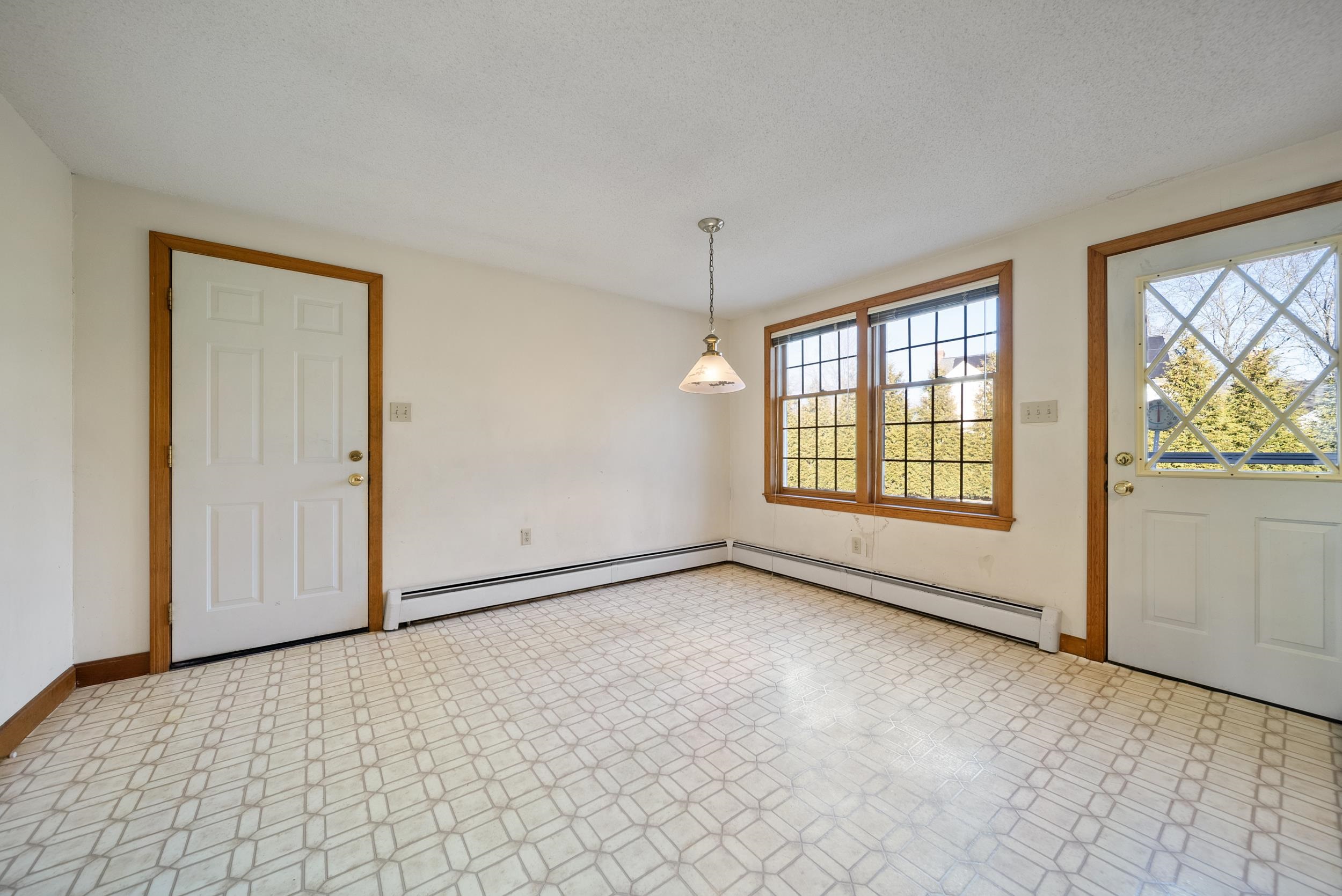 100 School St, Salem, NH 03079