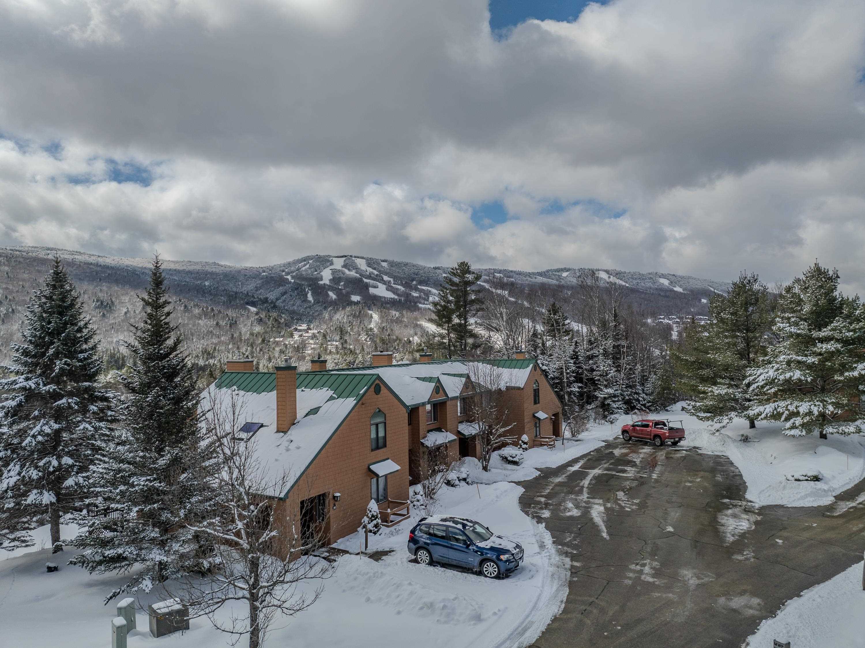 35 Hartford Lane Extension, Carroll, NH 03575