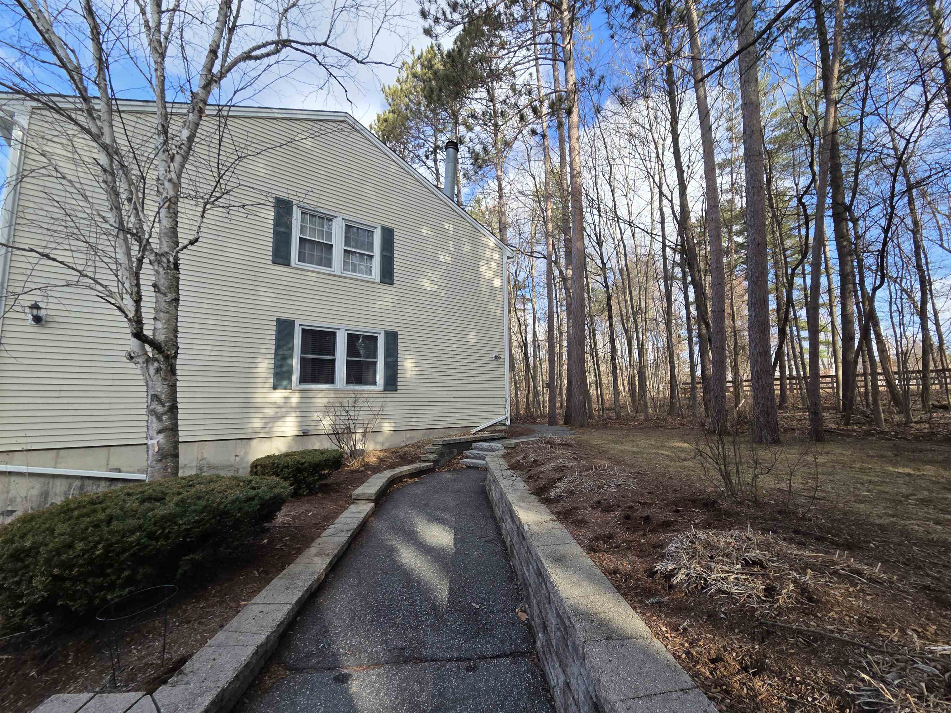 204 Mechanic St, Lebanon, NH 03766