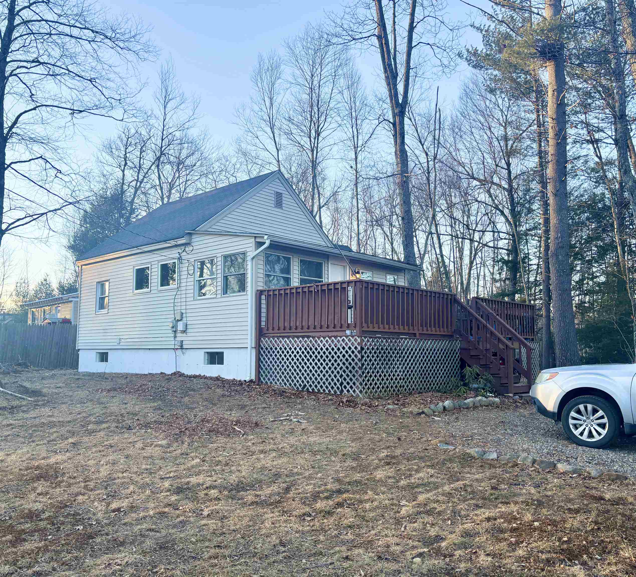 27 Park Ave, Northwood, NH 03261