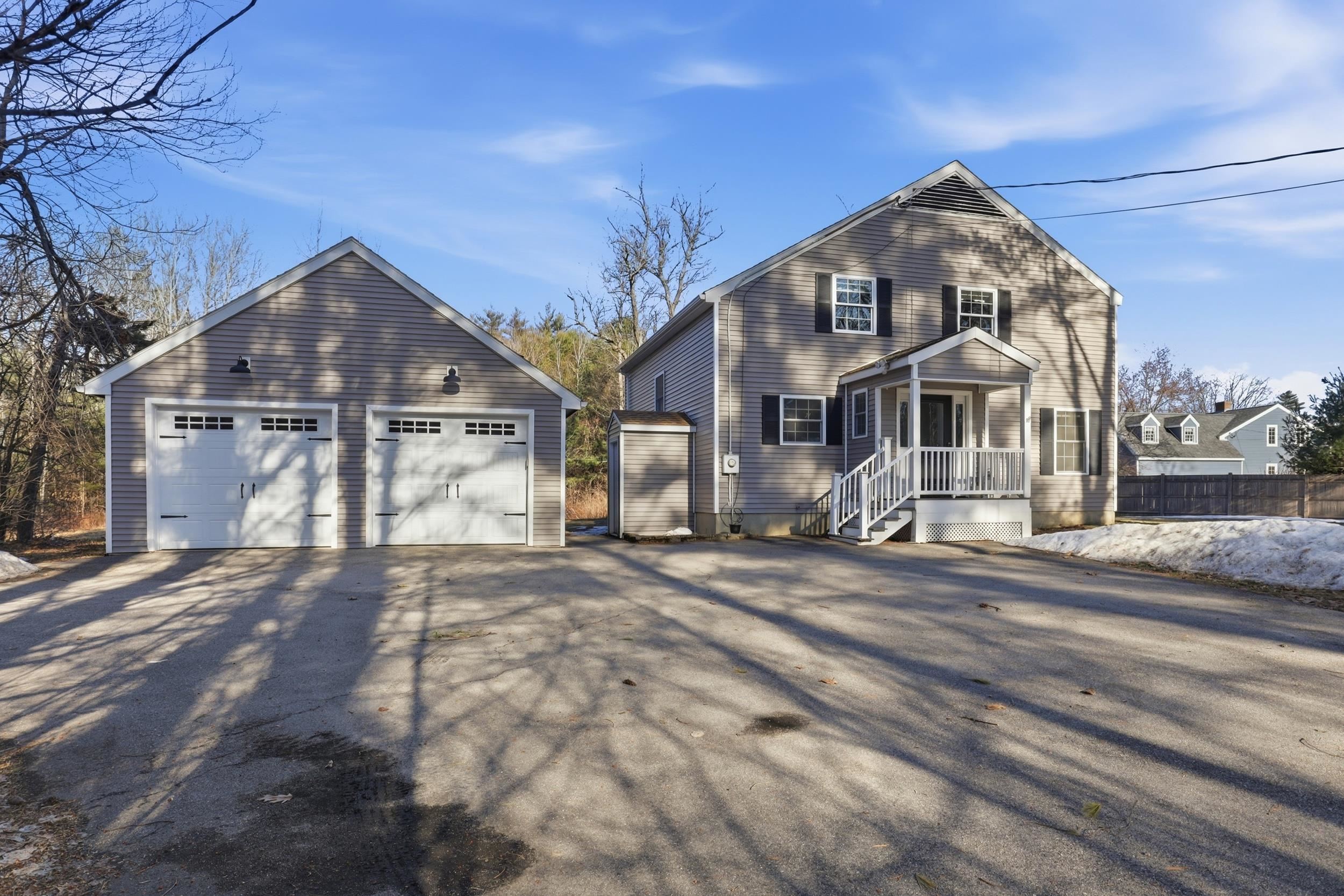 589 Tolend Rd, Dover, NH 03820