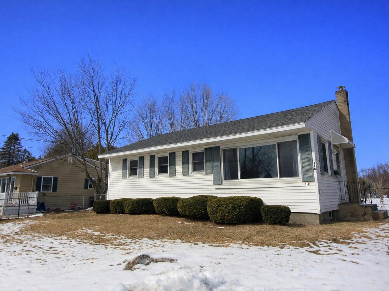 118 Farrington Parkway