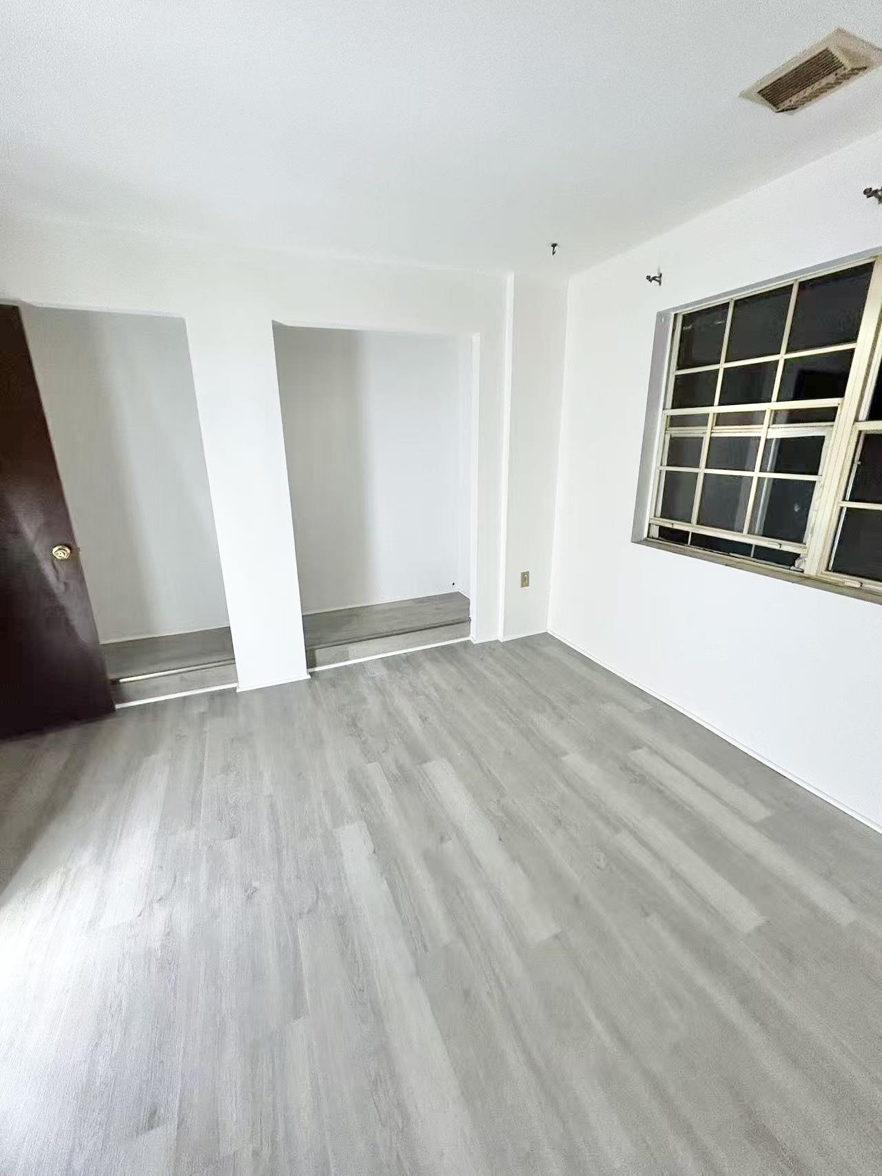 5 Louisburg Sq, Nashua, NH 03060