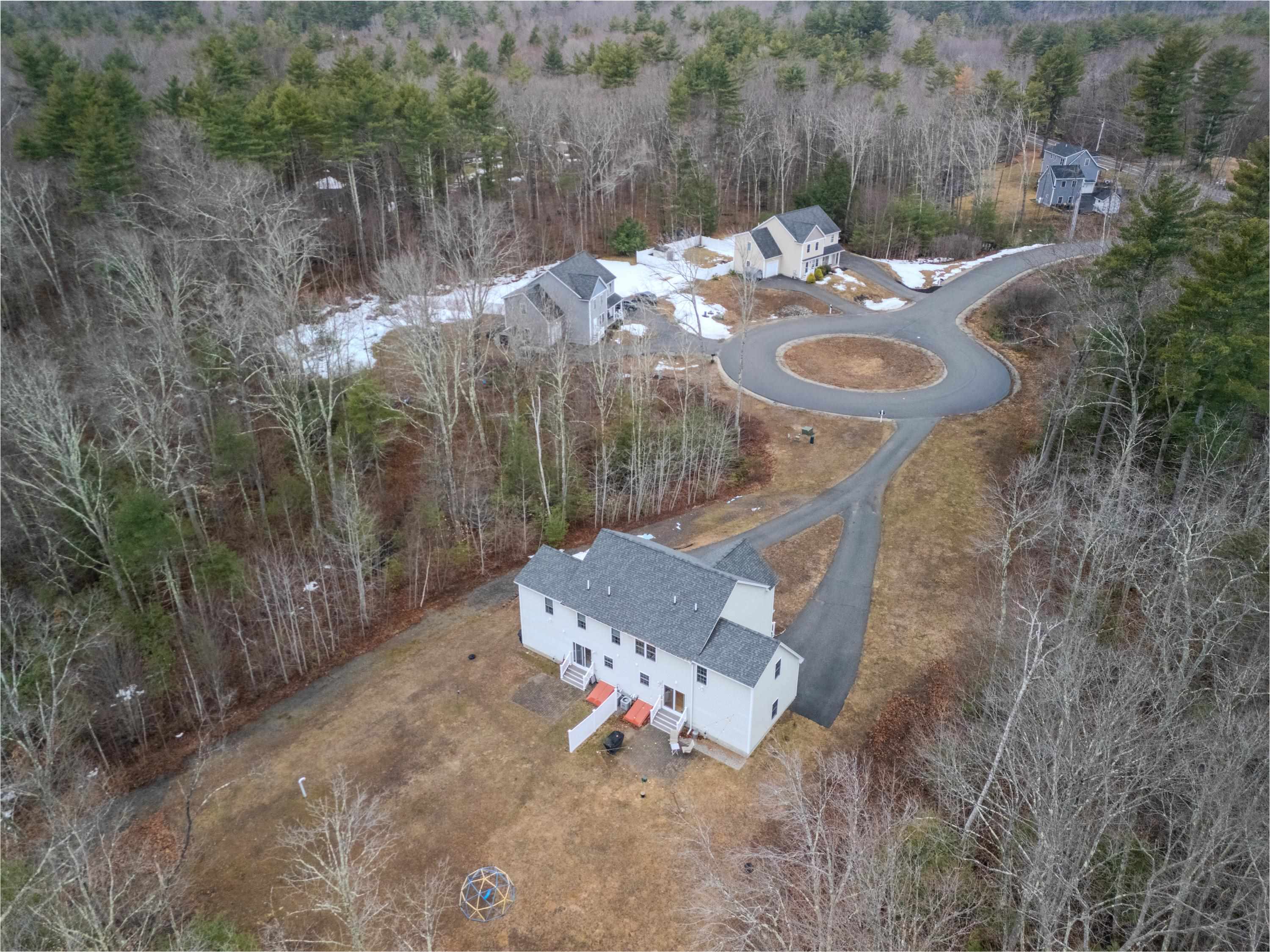 6 Kinsley Dr, Newton, NH 03858