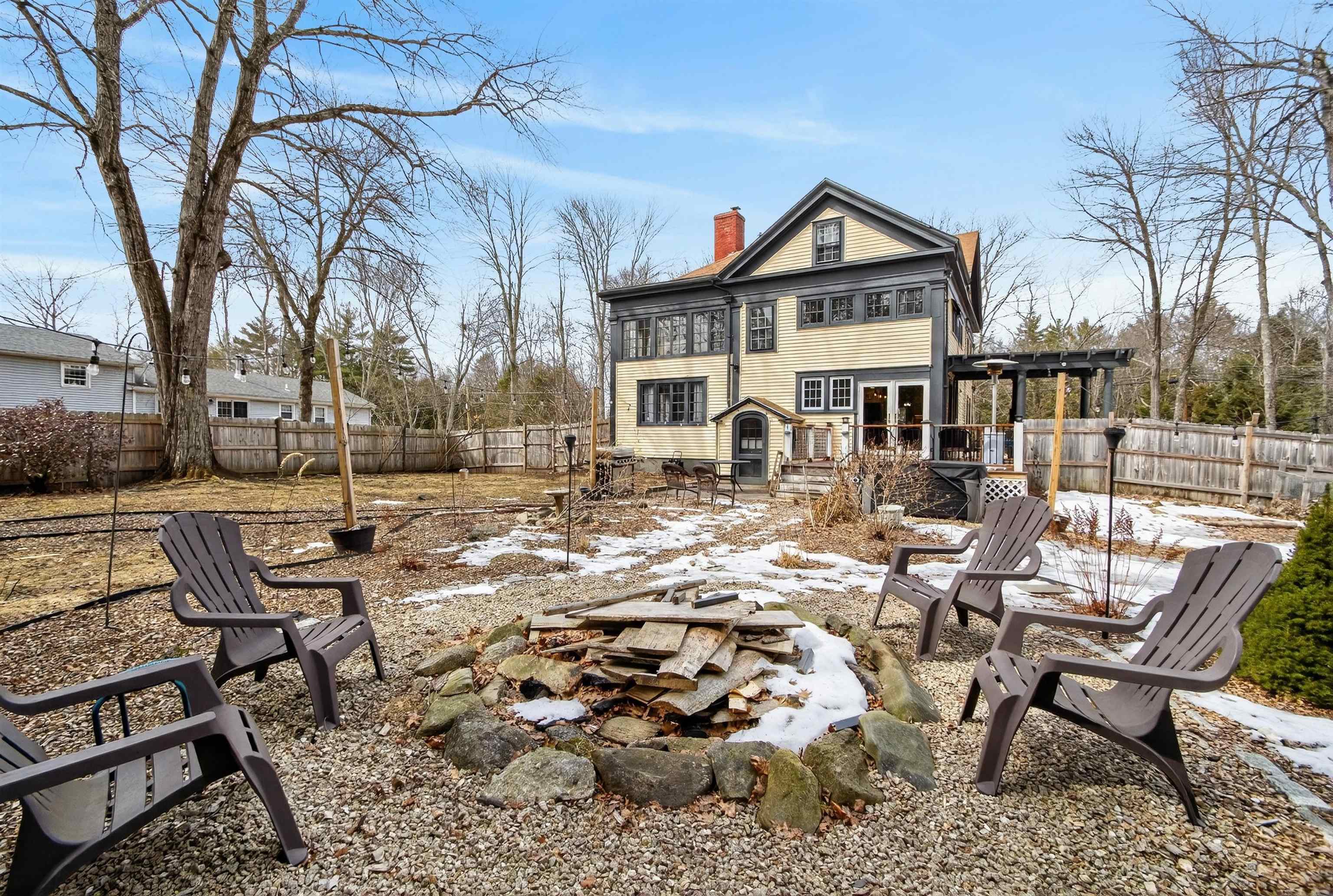 5 Sonata Ct, Rochester, NH 03867