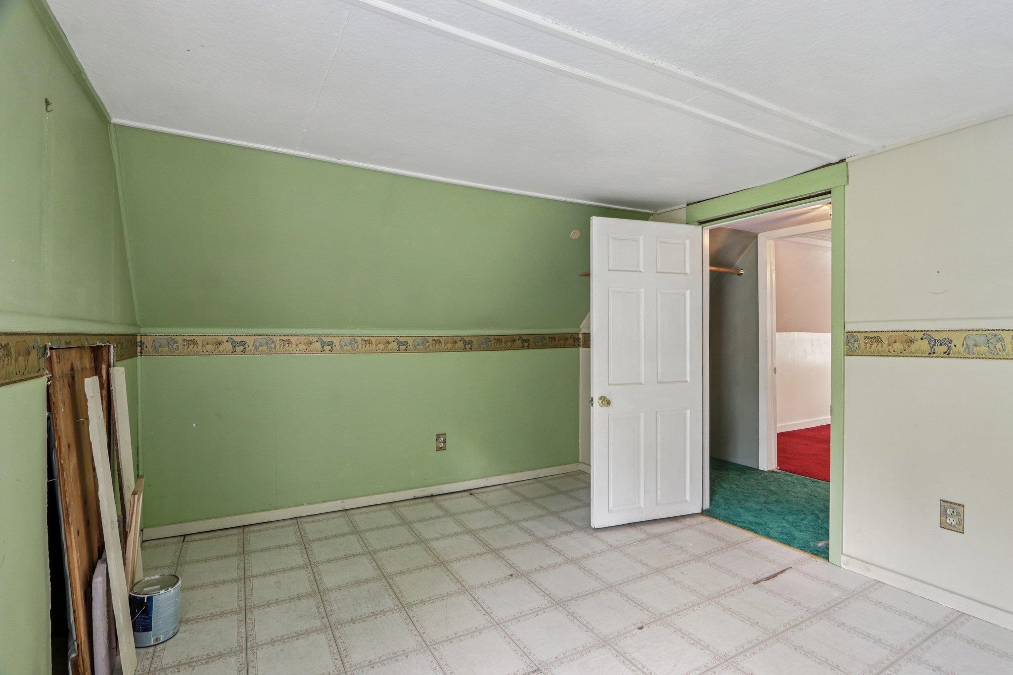 60 Ledge Farm Road, Nottingham, NH, 03290