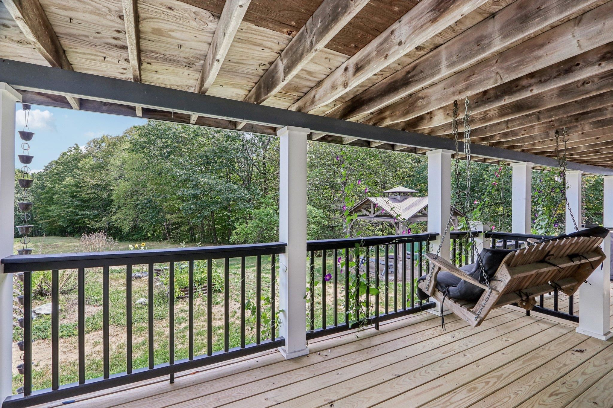 60 Ledge Farm Road, Nottingham, NH, 03290