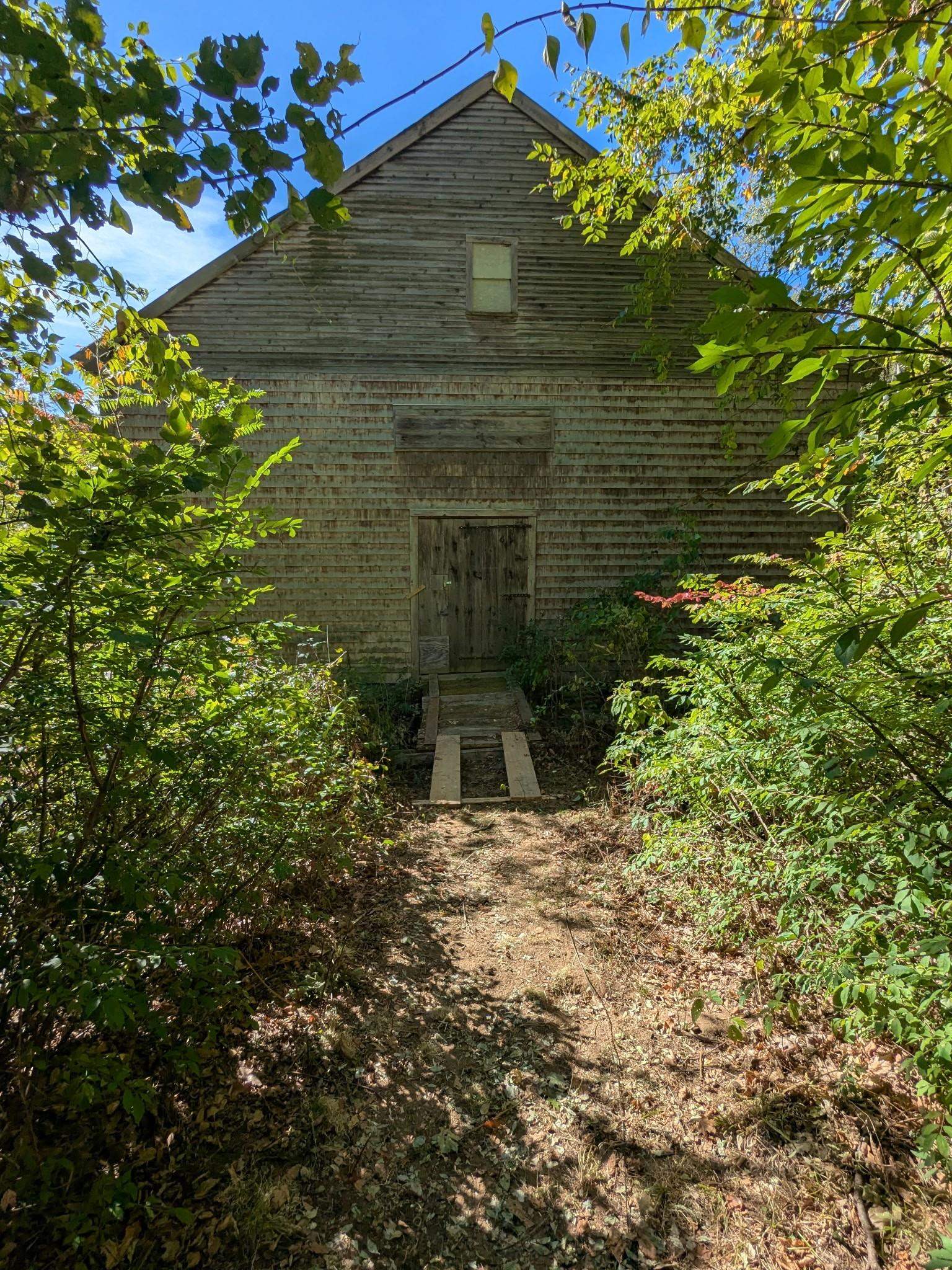 60 Ledge Farm Rd, Nottingham, NH 03290