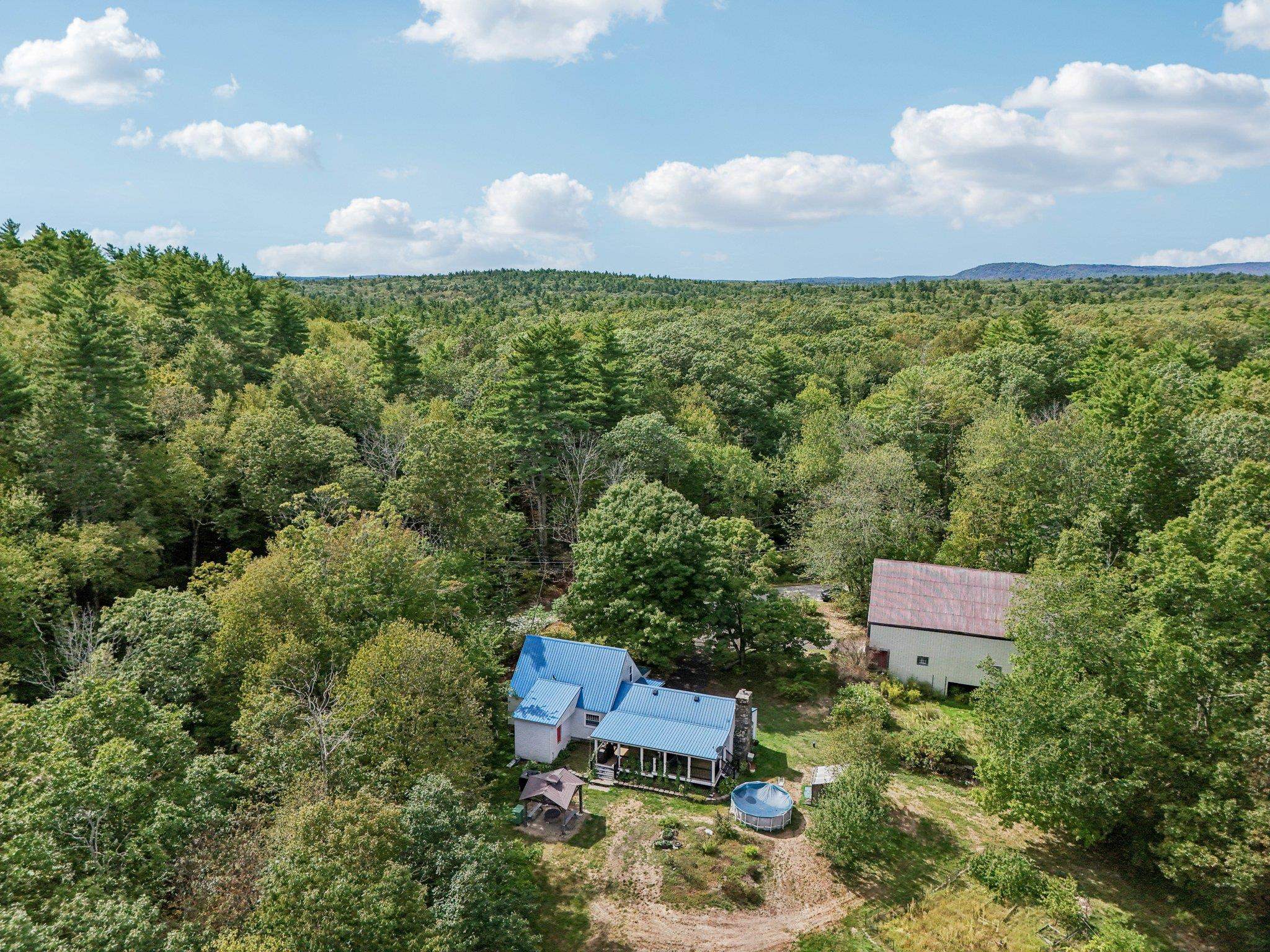 60 Ledge Farm Road, Nottingham, NH, 03290