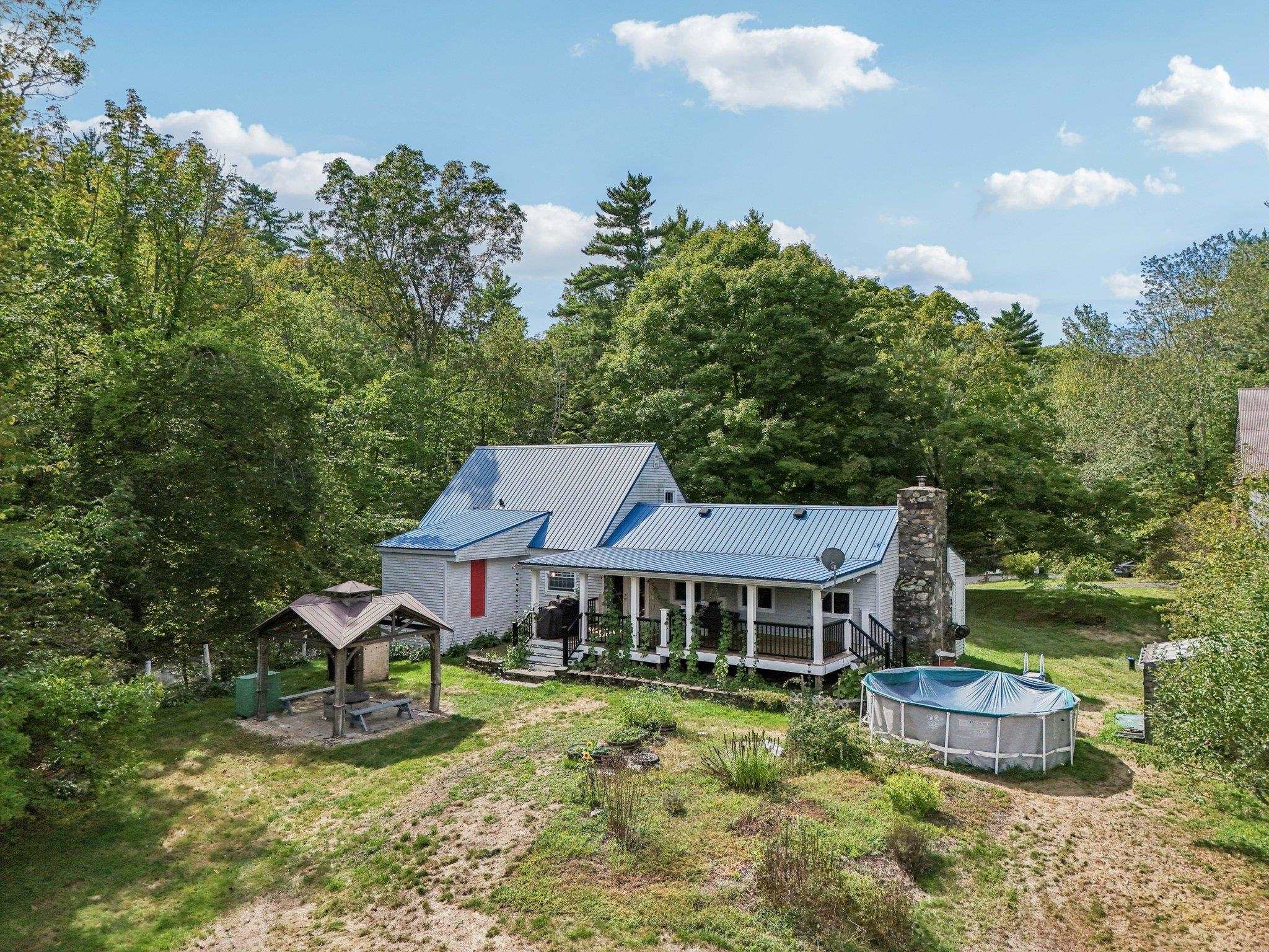 60 Ledge Farm Road, Nottingham, NH, 03290