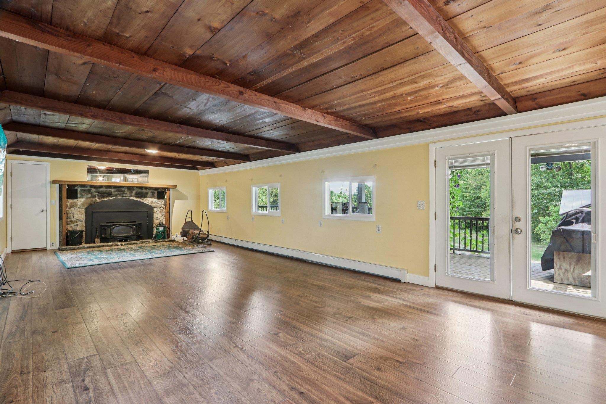 60 Ledge Farm Road, Nottingham, NH, 03290