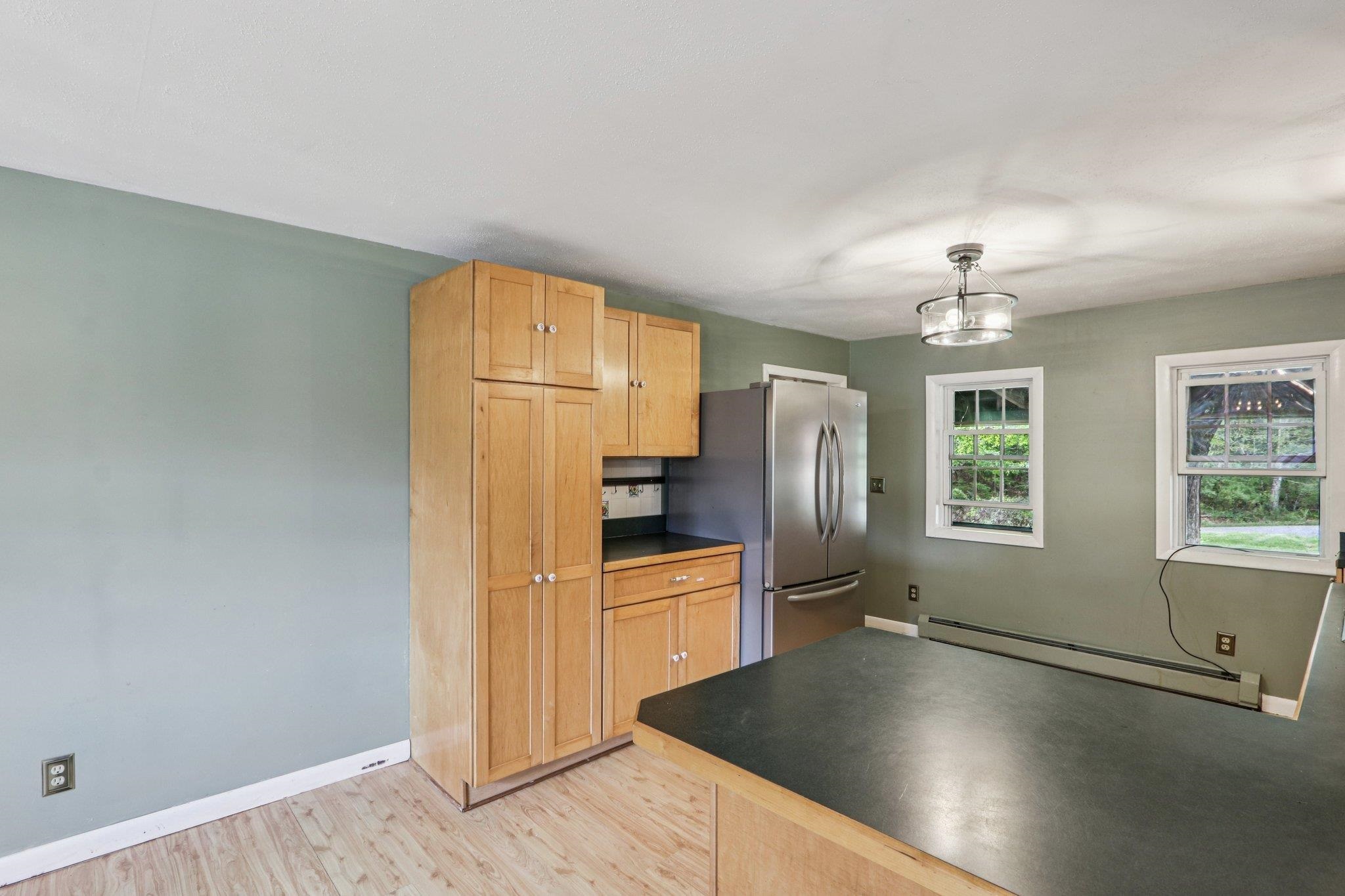 60 Ledge Farm Road, Nottingham, NH, 03290