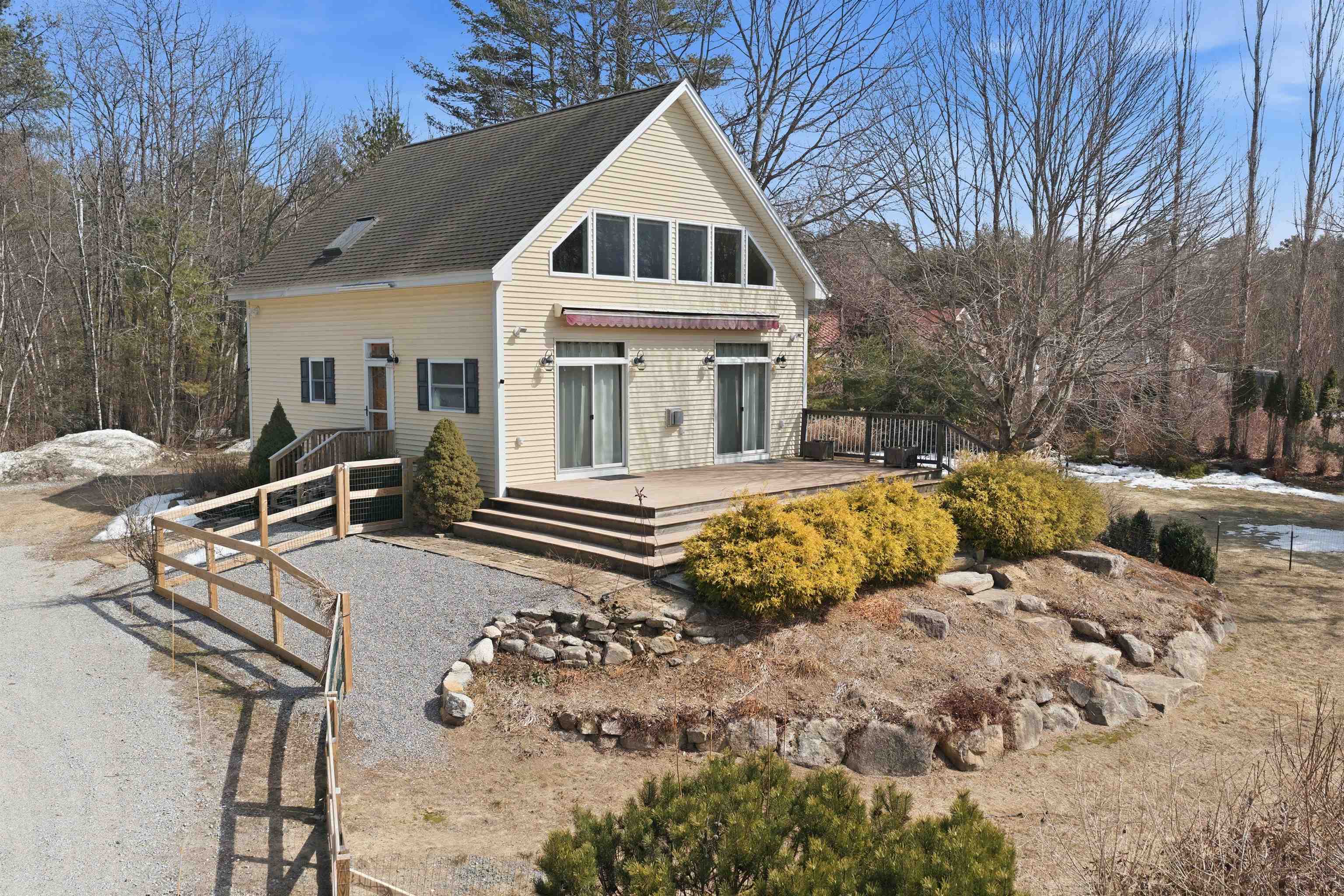 121 Cardigan Mountain Rd, Bristol, NH 03222