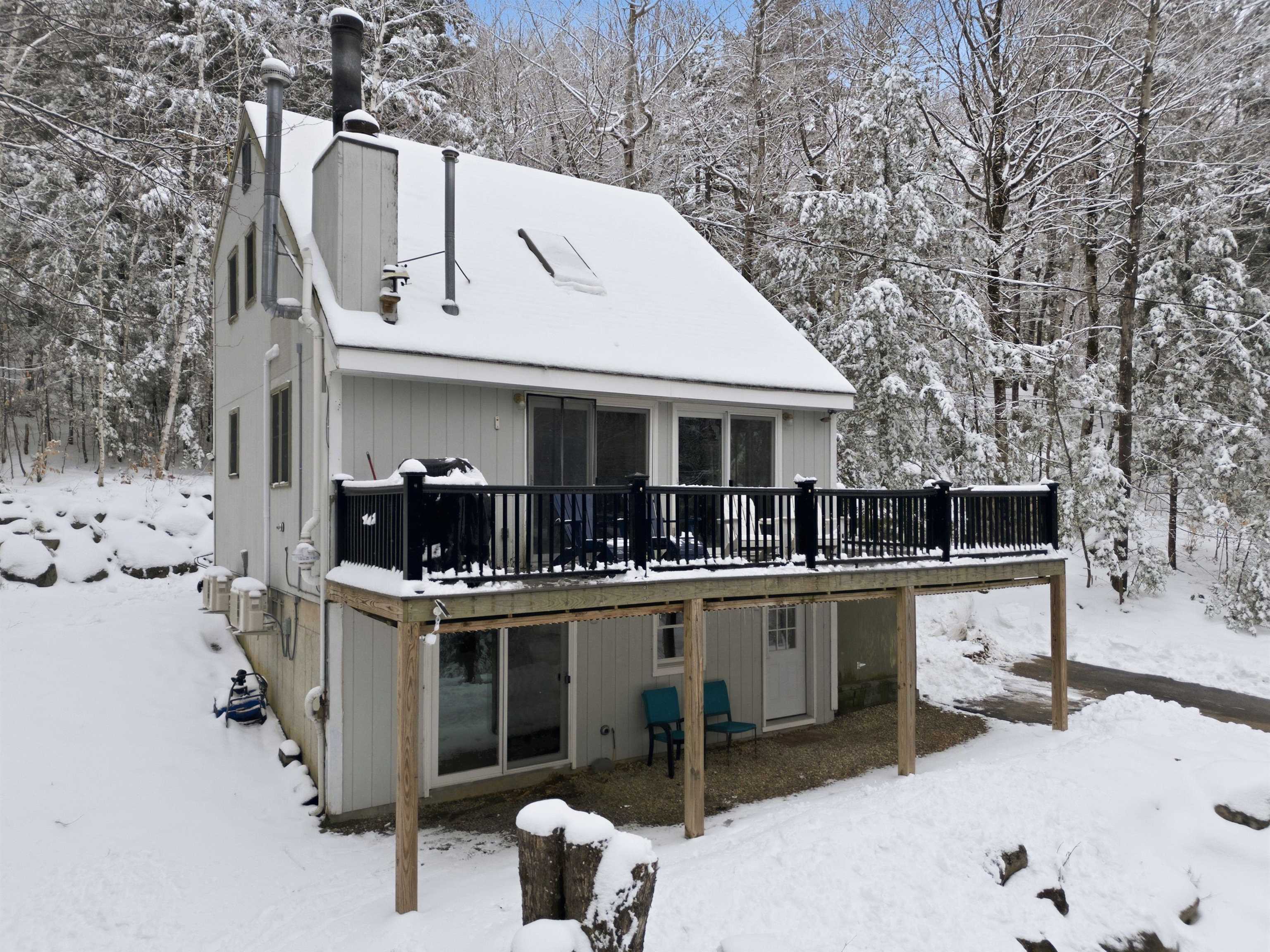 19 Jungfrau Rd, Madison, NH 03849-5651