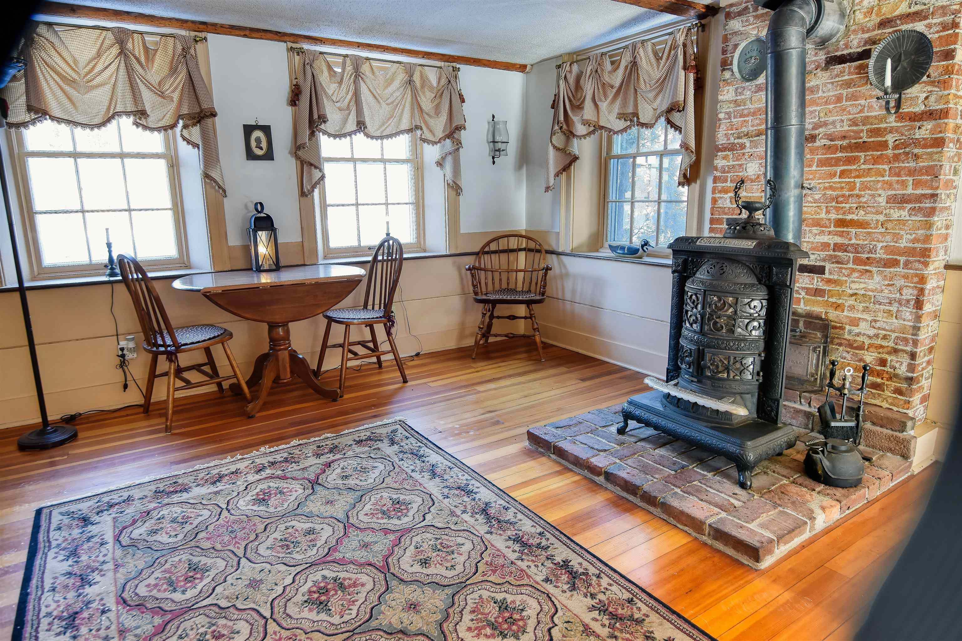 27 NH Route 25 Route, Plymouth, NH 03264