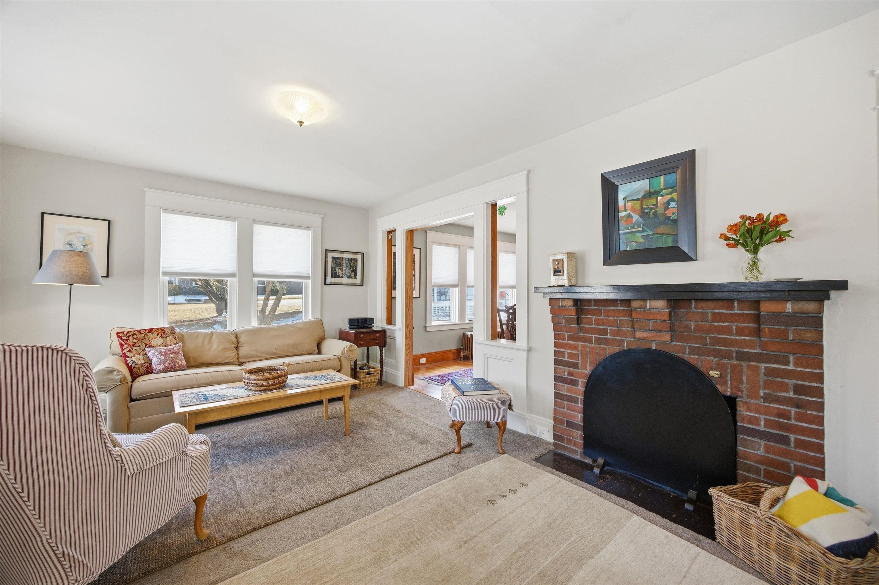 467 Bridge St, Manchester, NH 03104