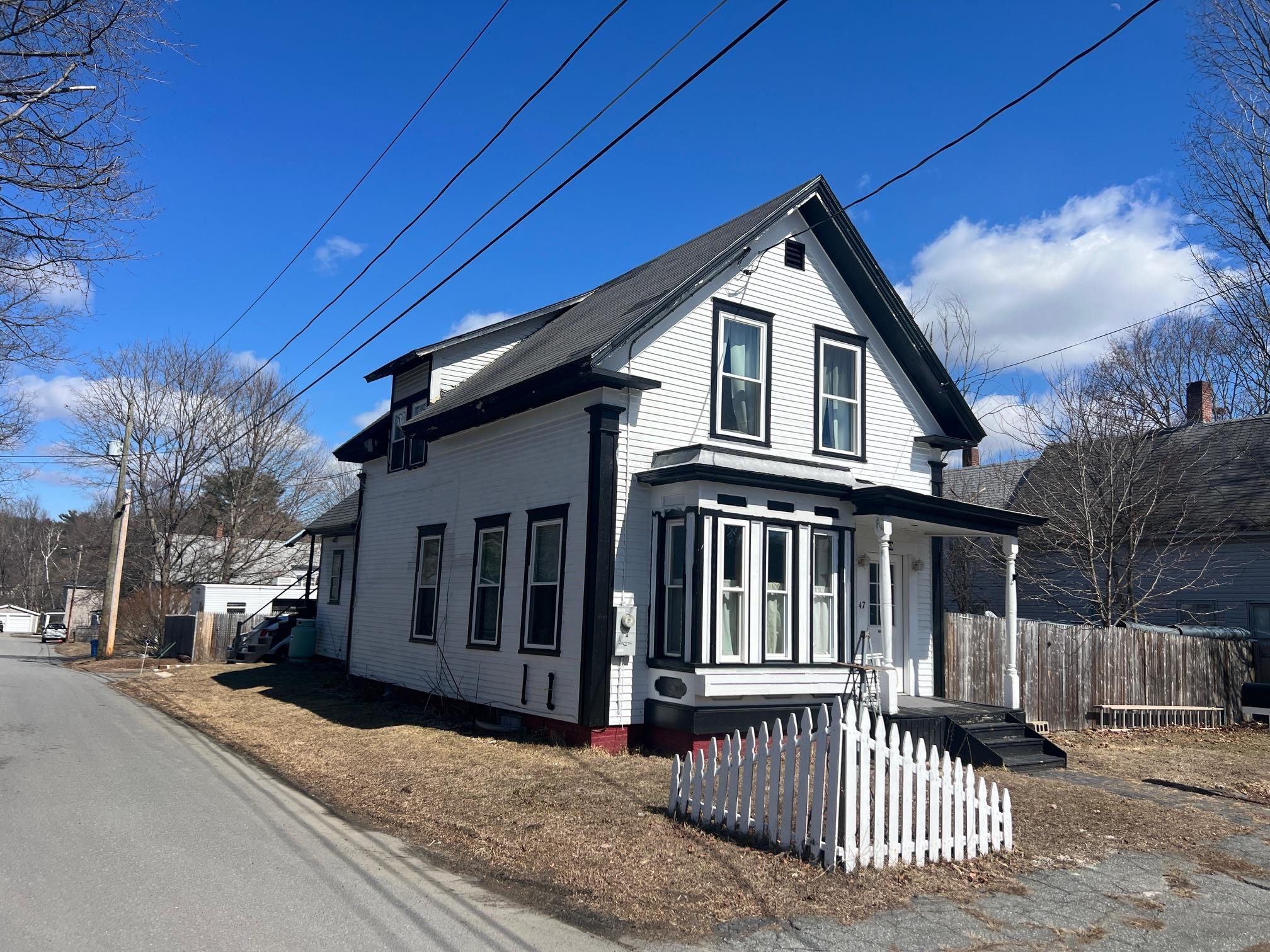 47 West Terrace St, Claremont, NH 03743