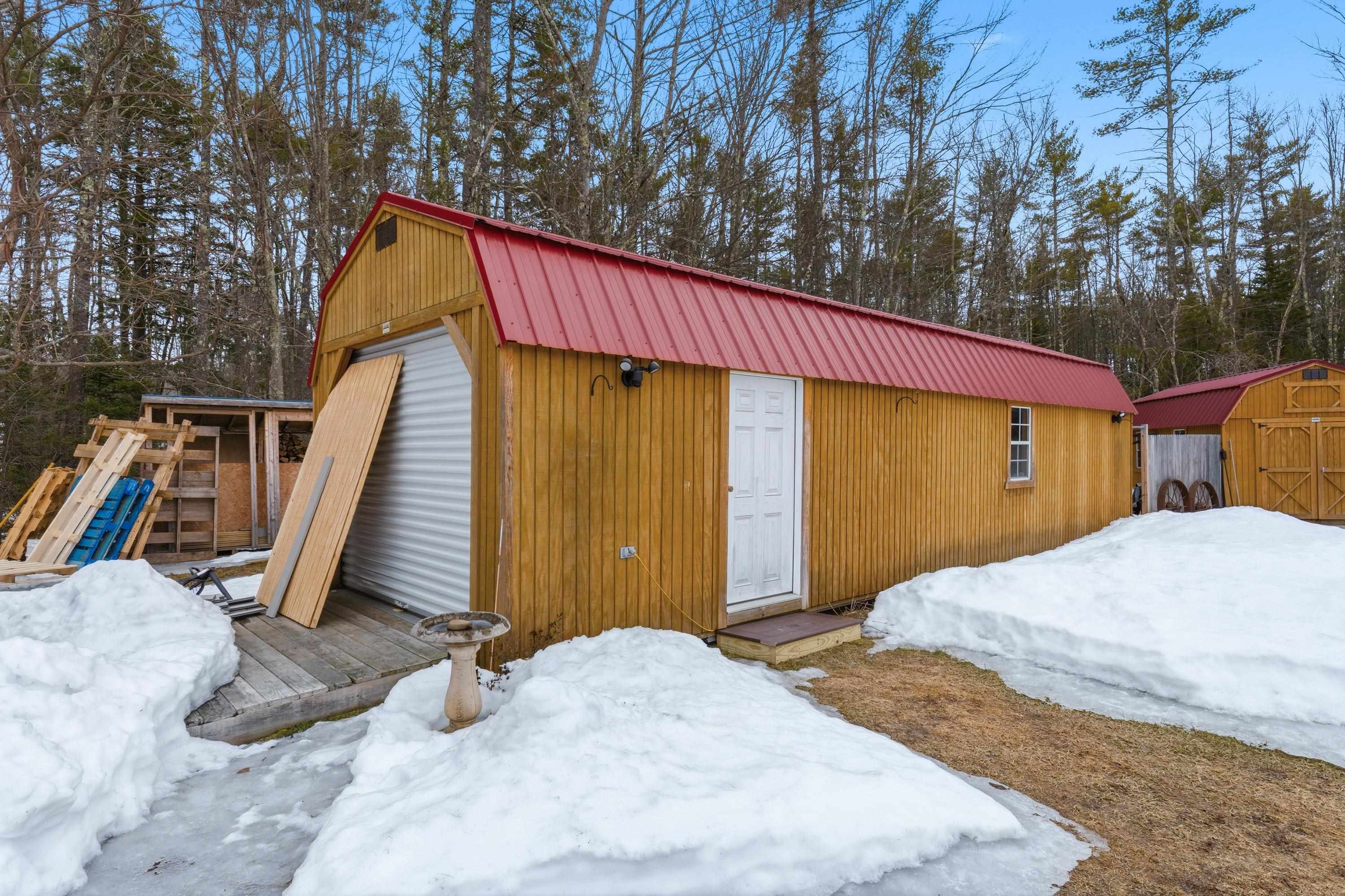 129 Salmon Falls Rd, Rochester, NH 03868