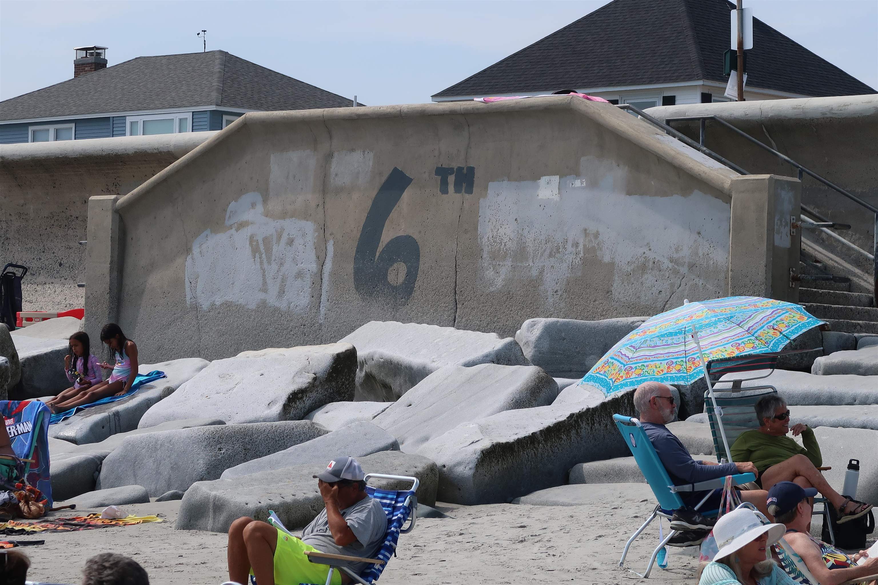 68 Kings Hw, Hampton, NH 03842