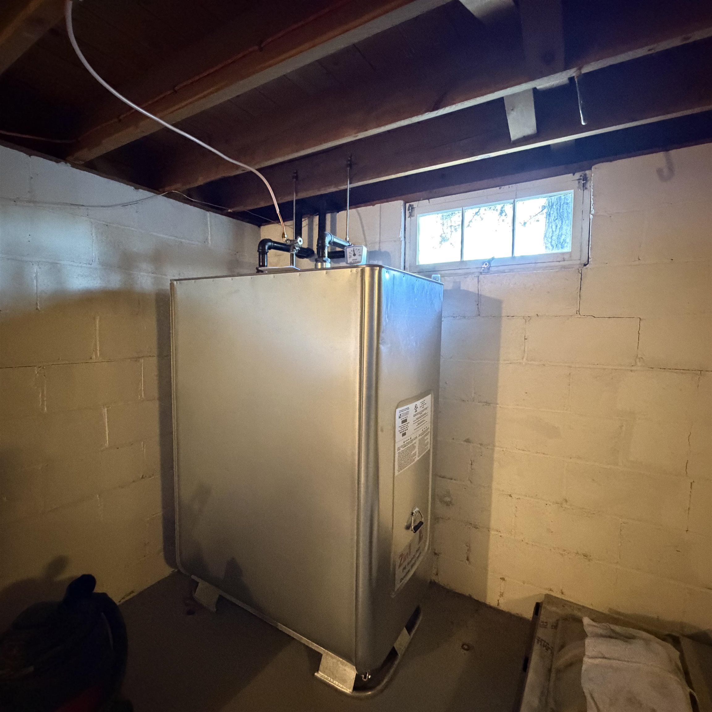 86 Chestnut Hill Rd, Rochester, NH 03867