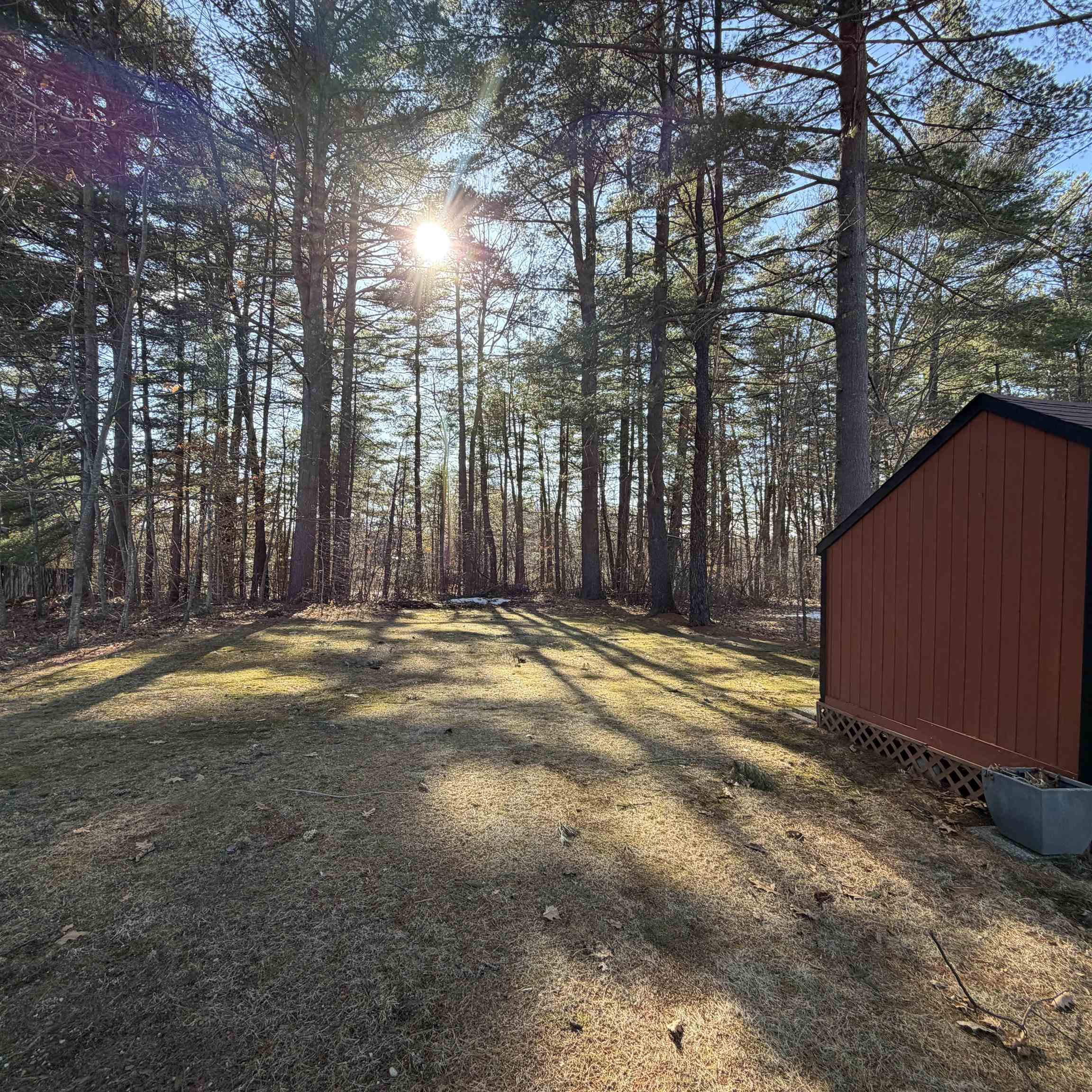 86 Chestnut Hill Rd, Rochester, NH 03867