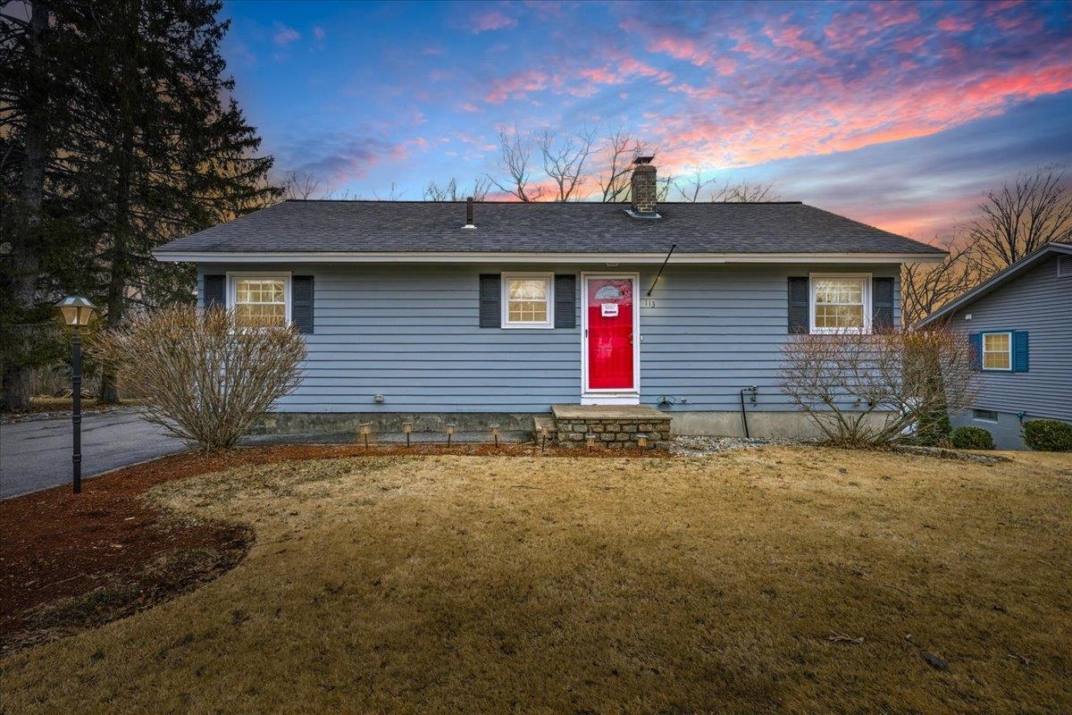 113 Comeau St, Manchester, NH 03102