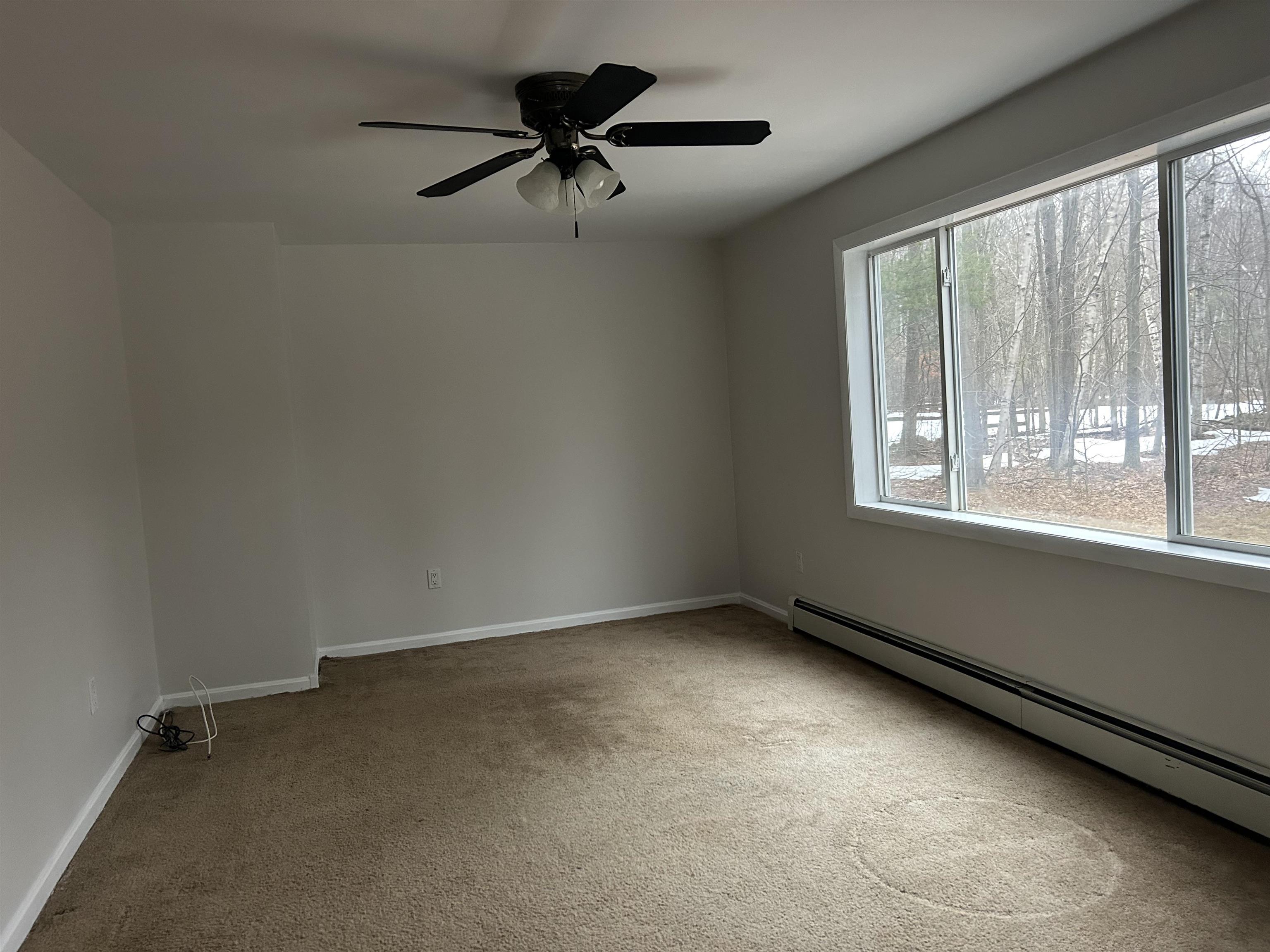 23R Pingree Hill Rd, Derry, NH 03038