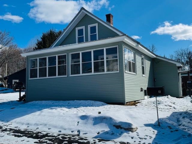 13 Hawthorne St, Plymouth, NH 03264