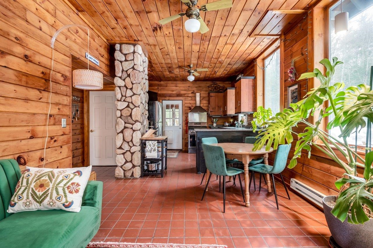 205 Baptist Rd, Canterbury, NH 03224