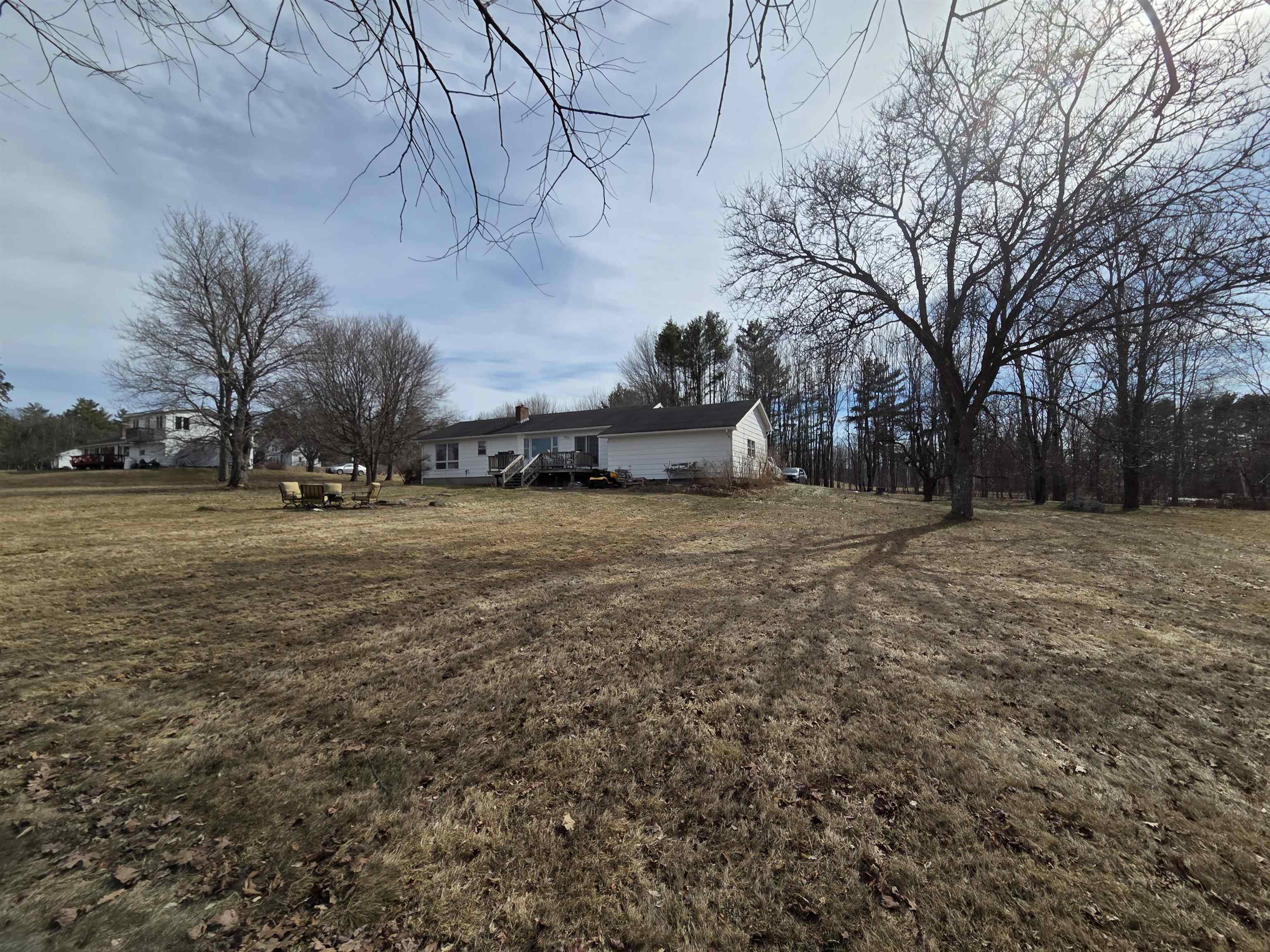 11 Bryant Ln, Enfield, NH 03748