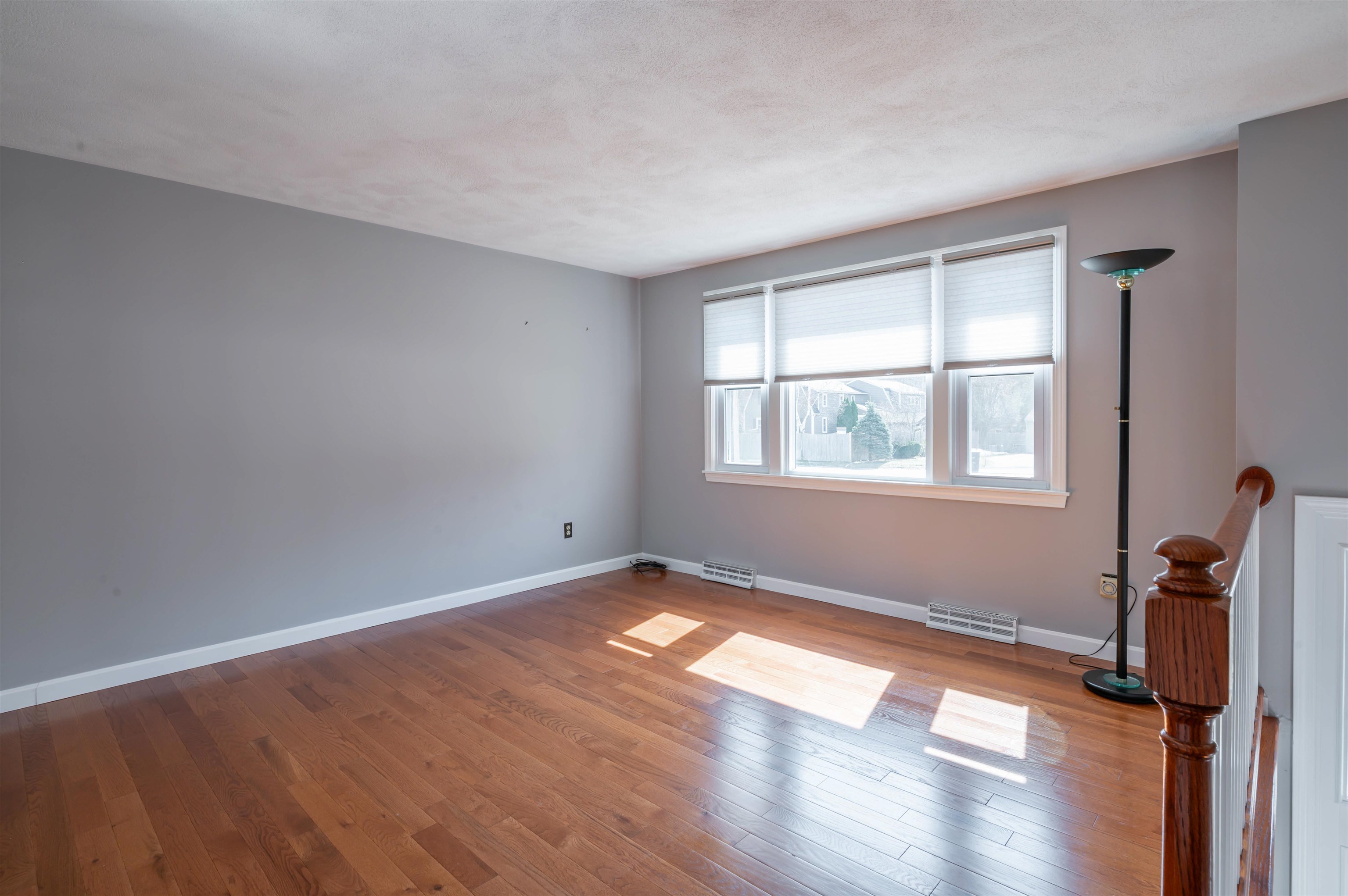 3 Appaloosa Pl, Nashua, NH 03062