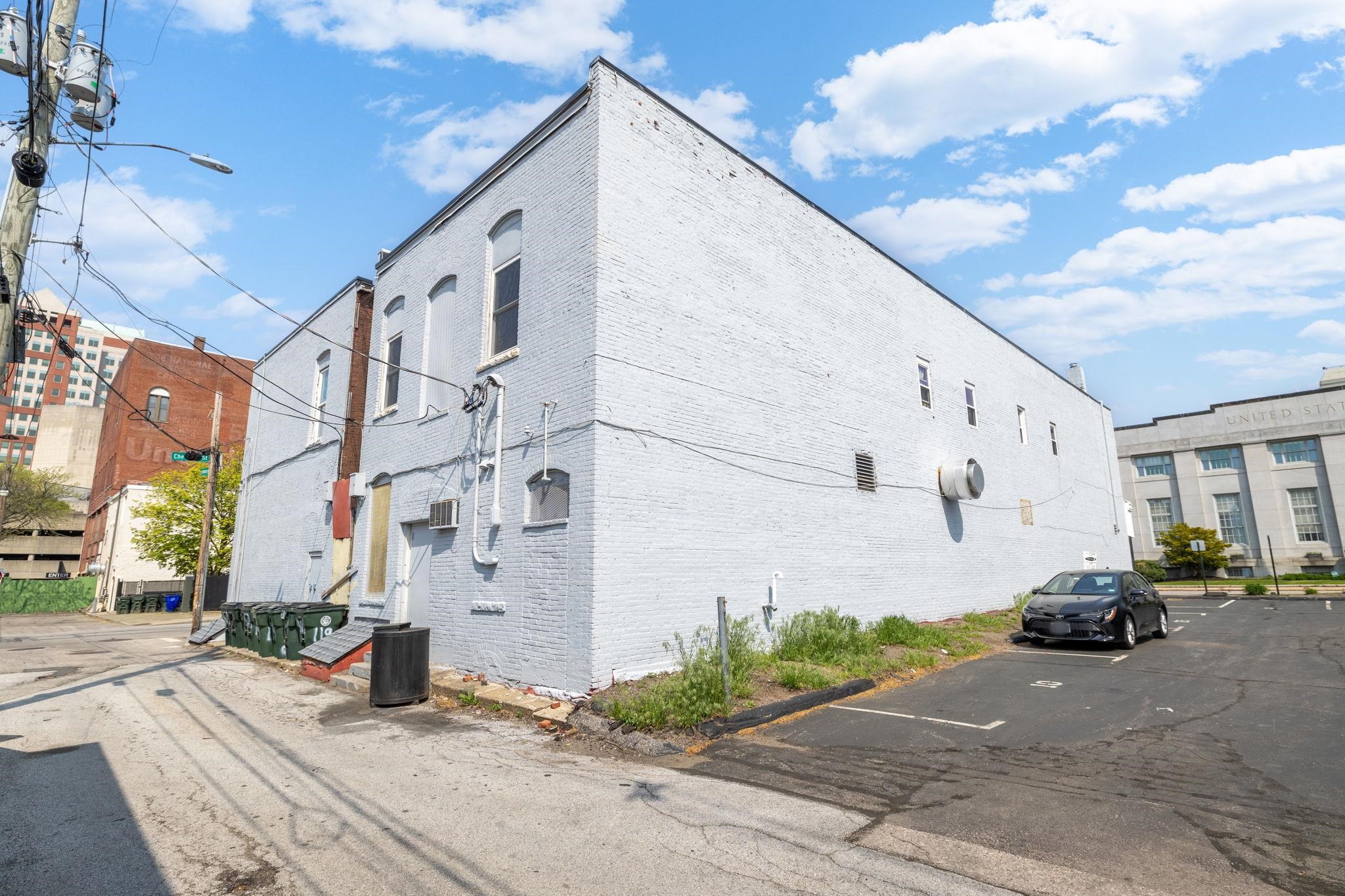 119 Hanover St, Manchester, NH 03101