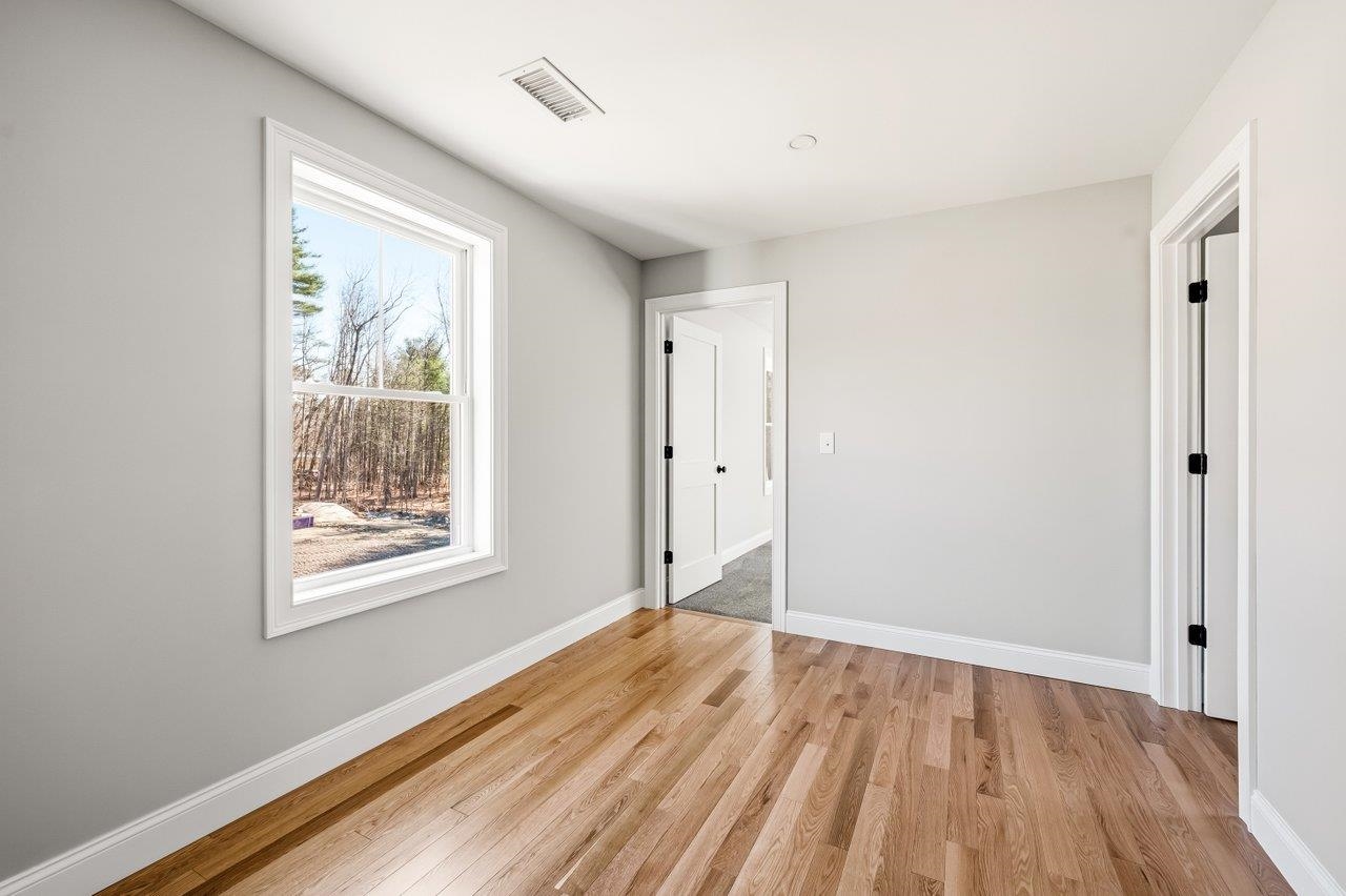 30 Hansonville Rd, Rochester, NH 03839