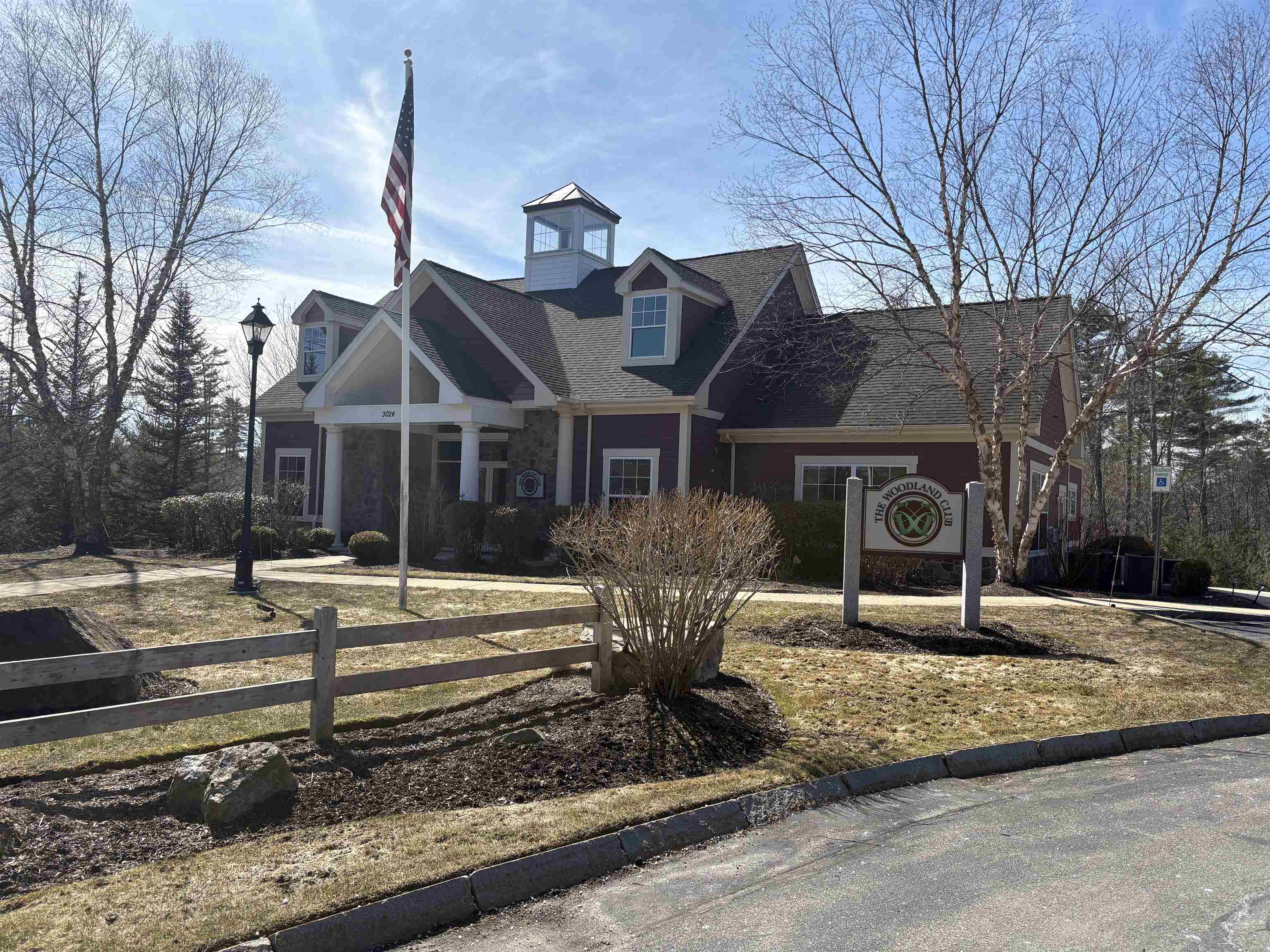 109 Woodview Way, Manchester, NH 03102