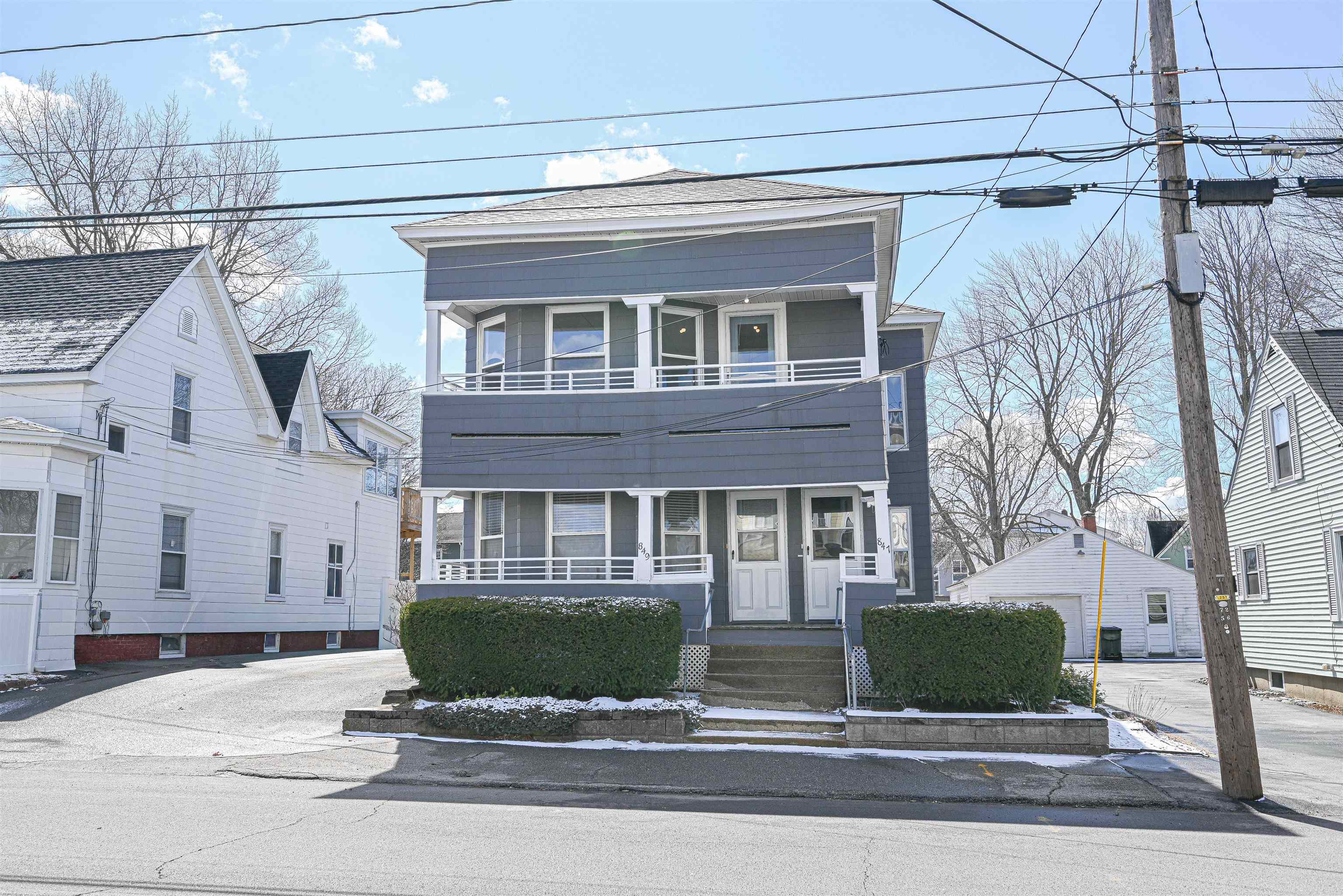 Photo of 847 Somerville Street Manchester NH 03103