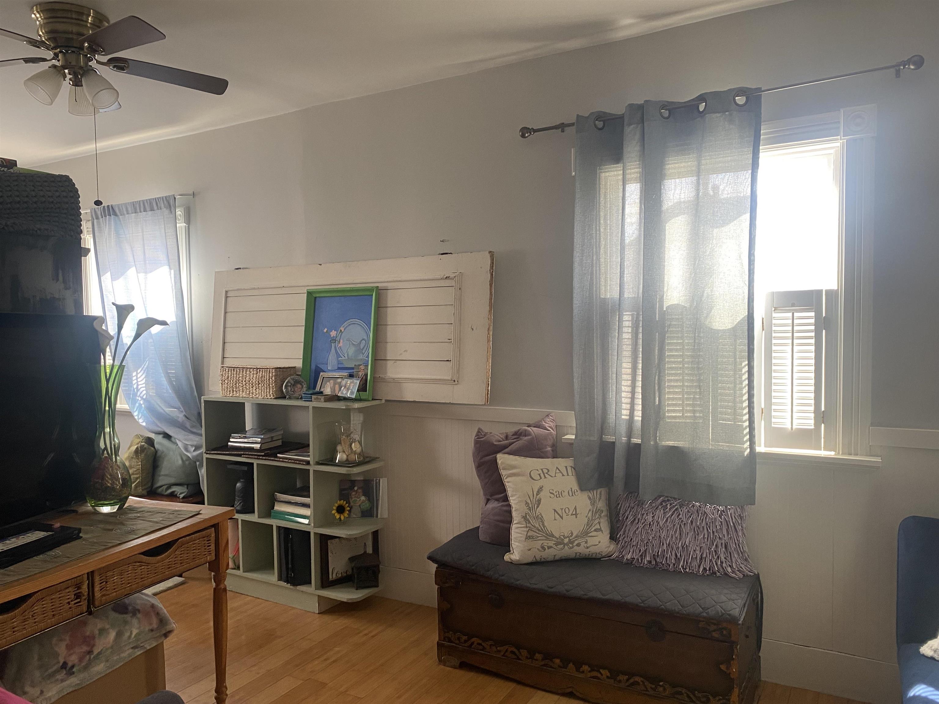 8 Ham St, Dover, NH 03820