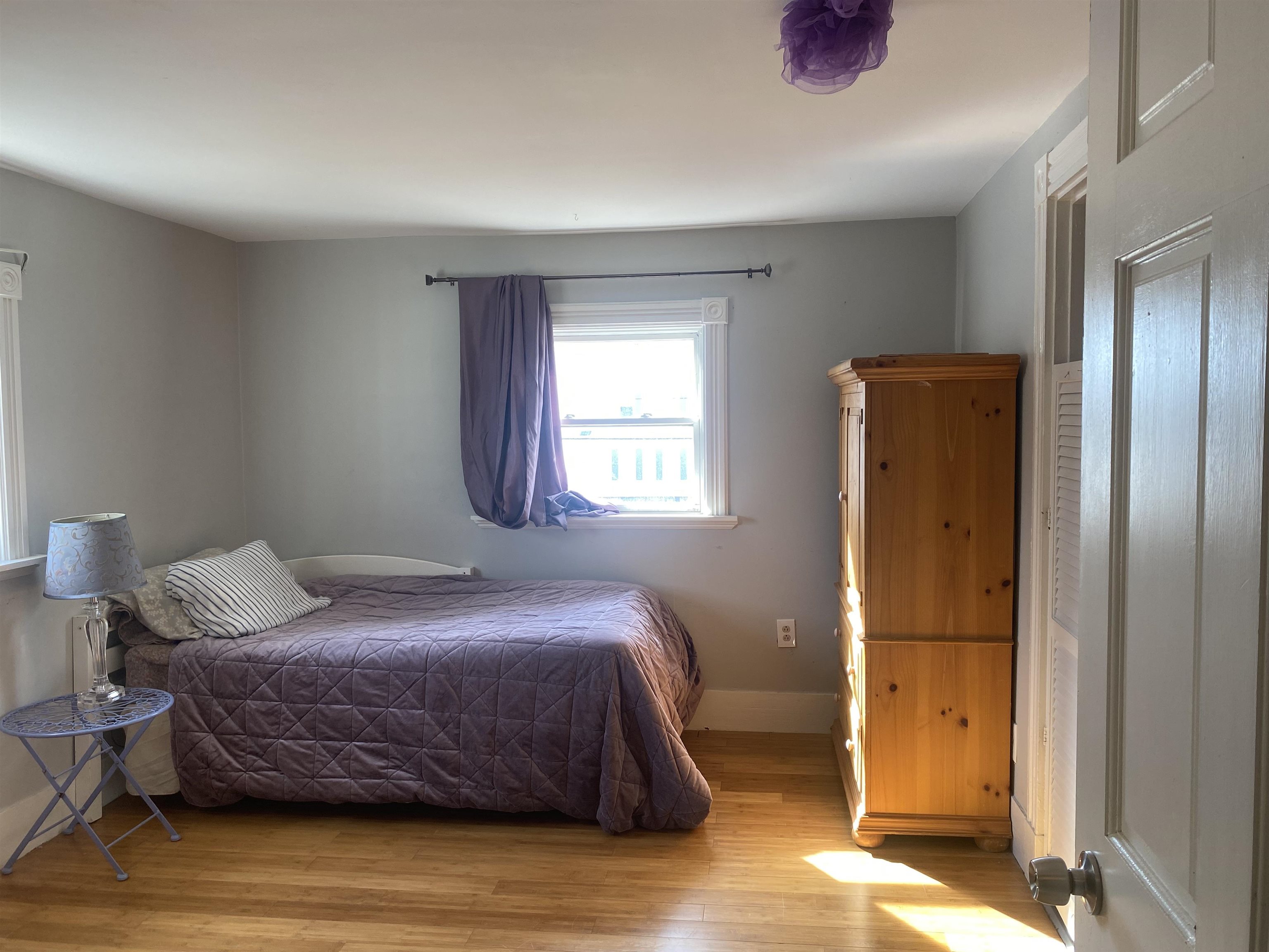 8 Ham St, Dover, NH 03820