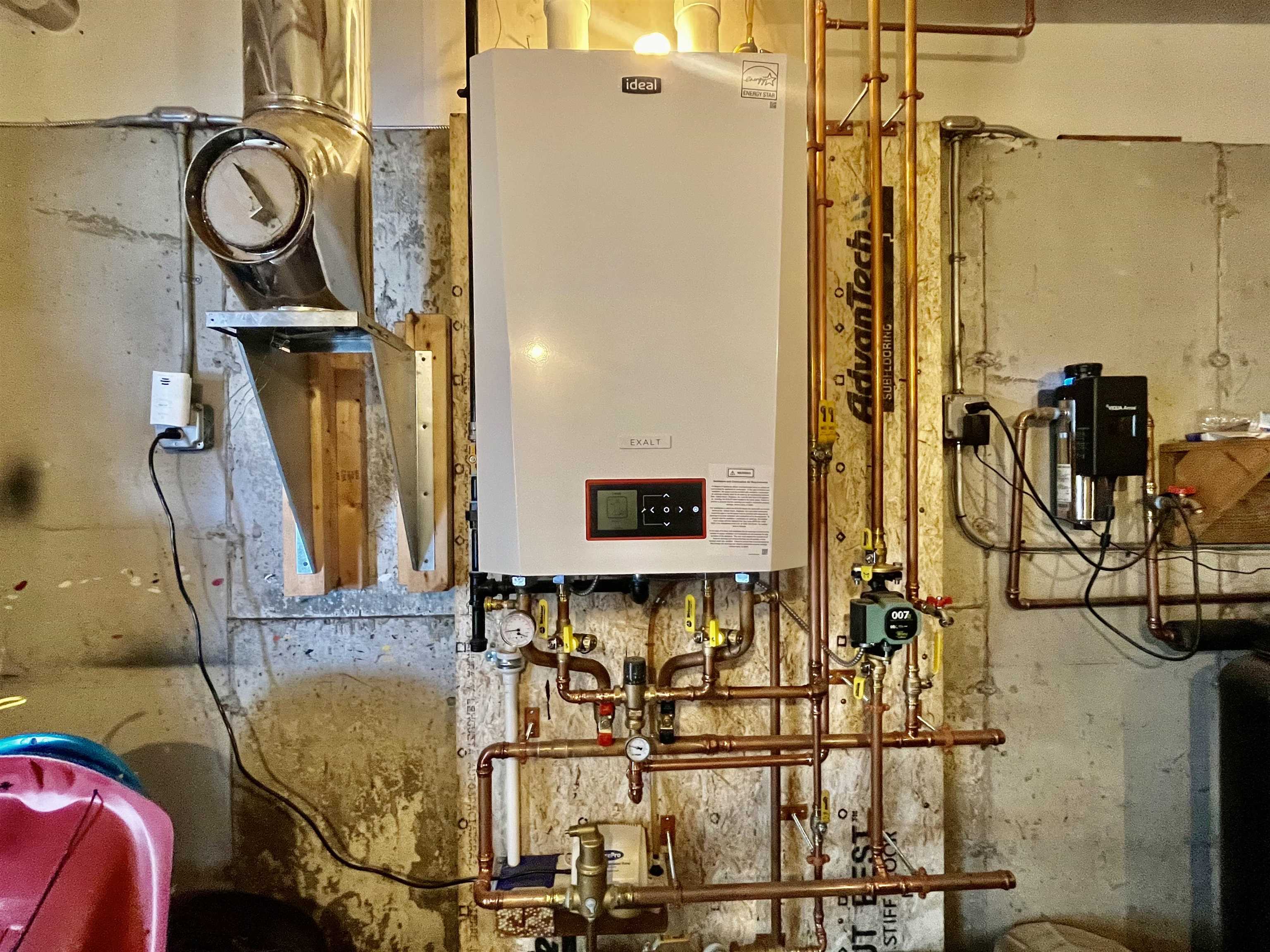 181 Hill Rd, Dummer, NH 03588