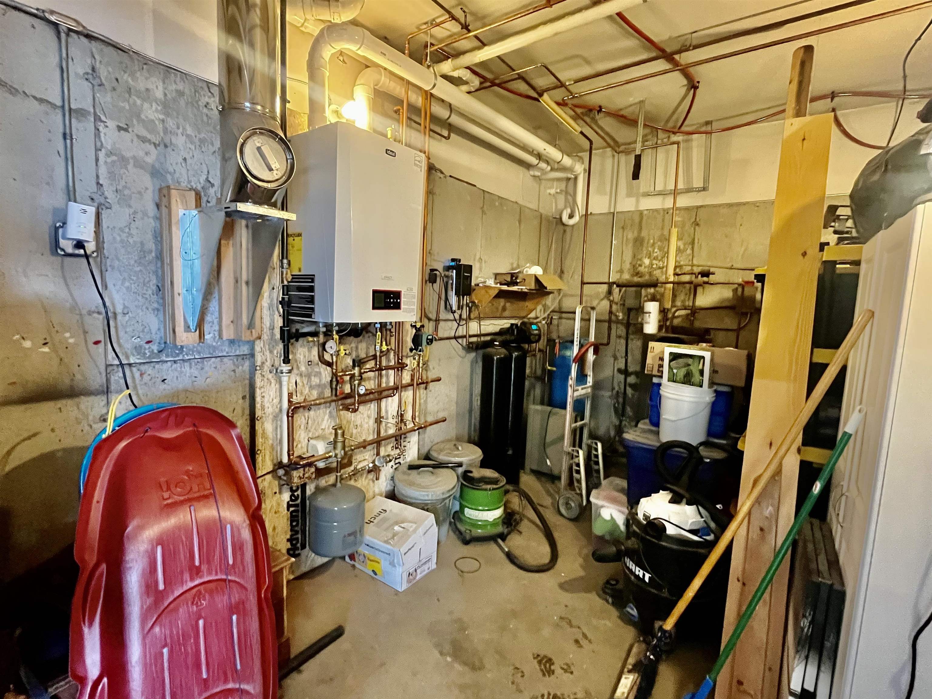 181 Hill Rd, Dummer, NH 03588