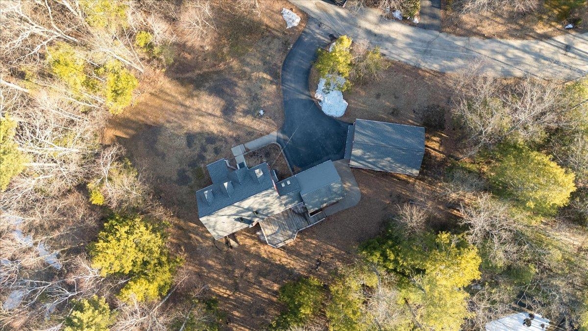 24 Oak Ridge Rd, Sandown, NH 03873