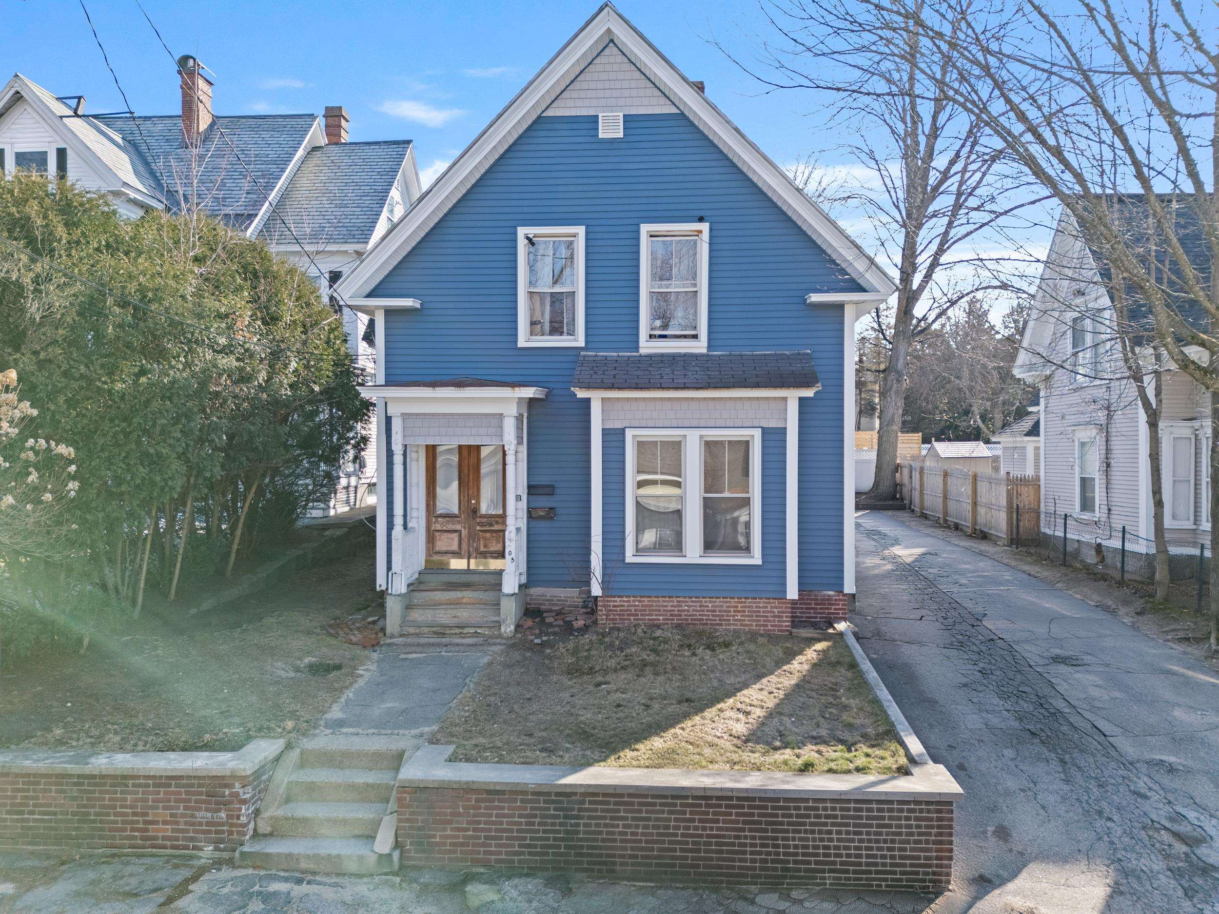 MANCHESTER NH&nbsp;Multi Family for sale $$575,000 | $273 per sq.ft.