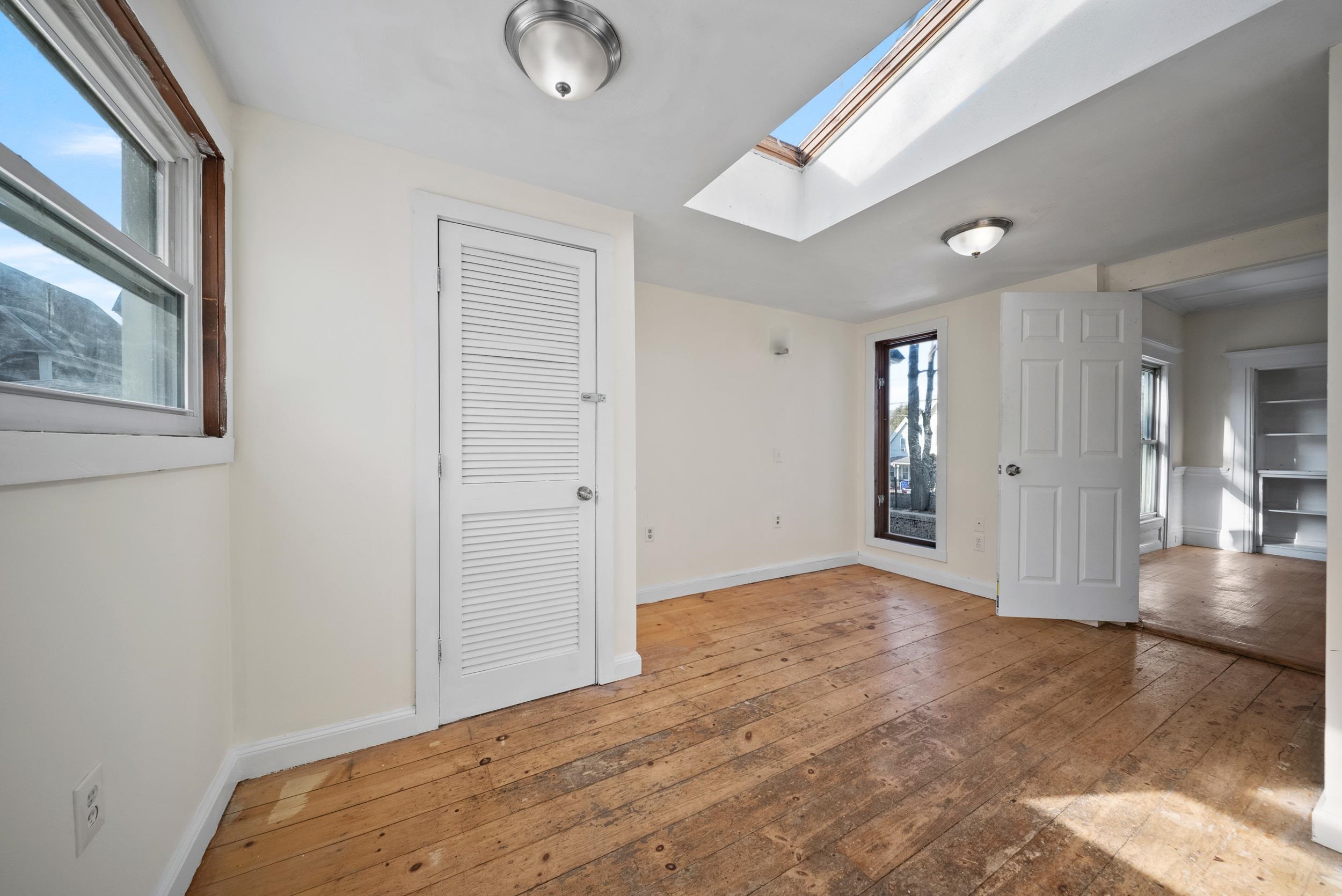 605 Hall St, Manchester, NH 03104